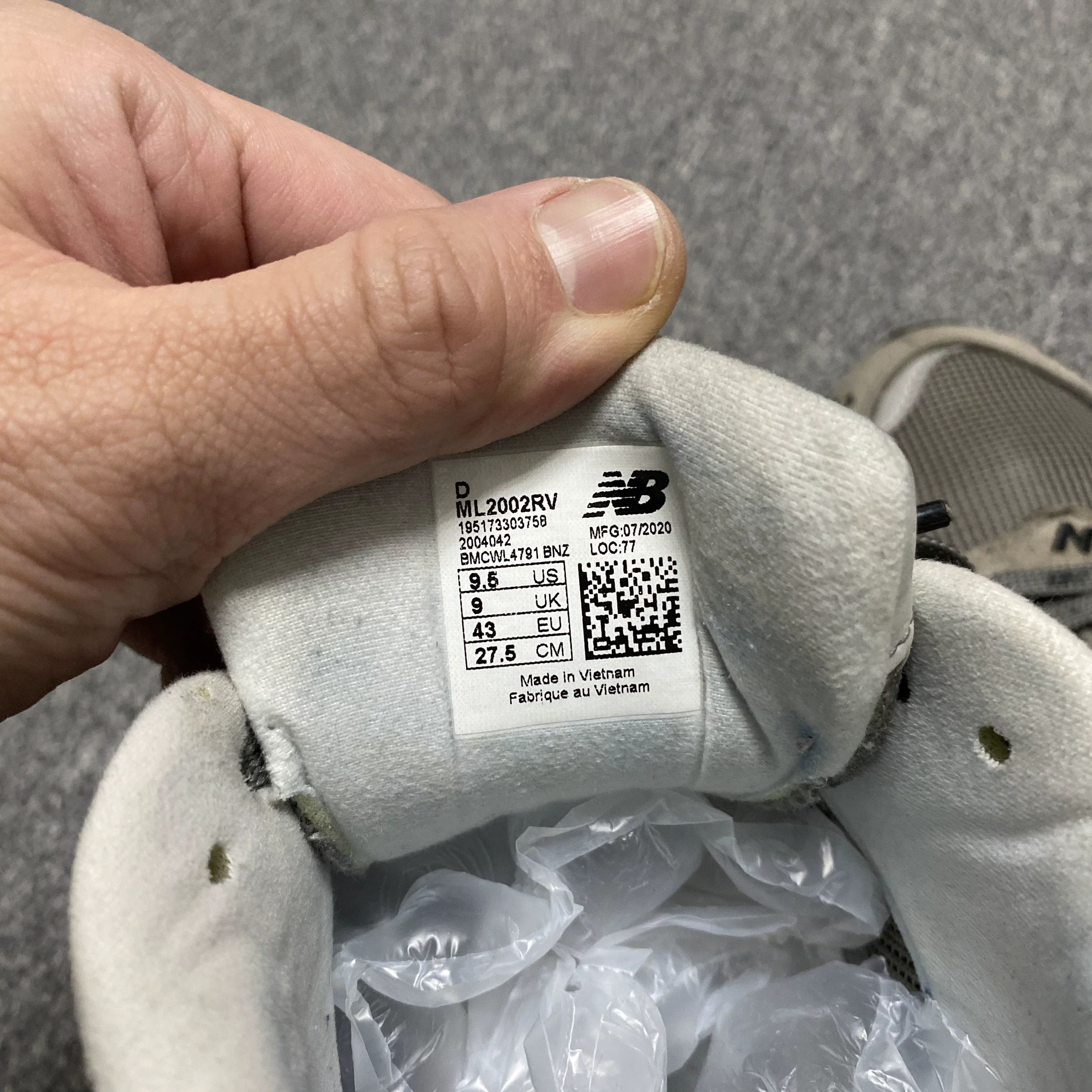 New Balance New Balance INVINCIBLE x N.HOOLYWOOD Size US 10 / EU 43 - 7 Thumbnail
