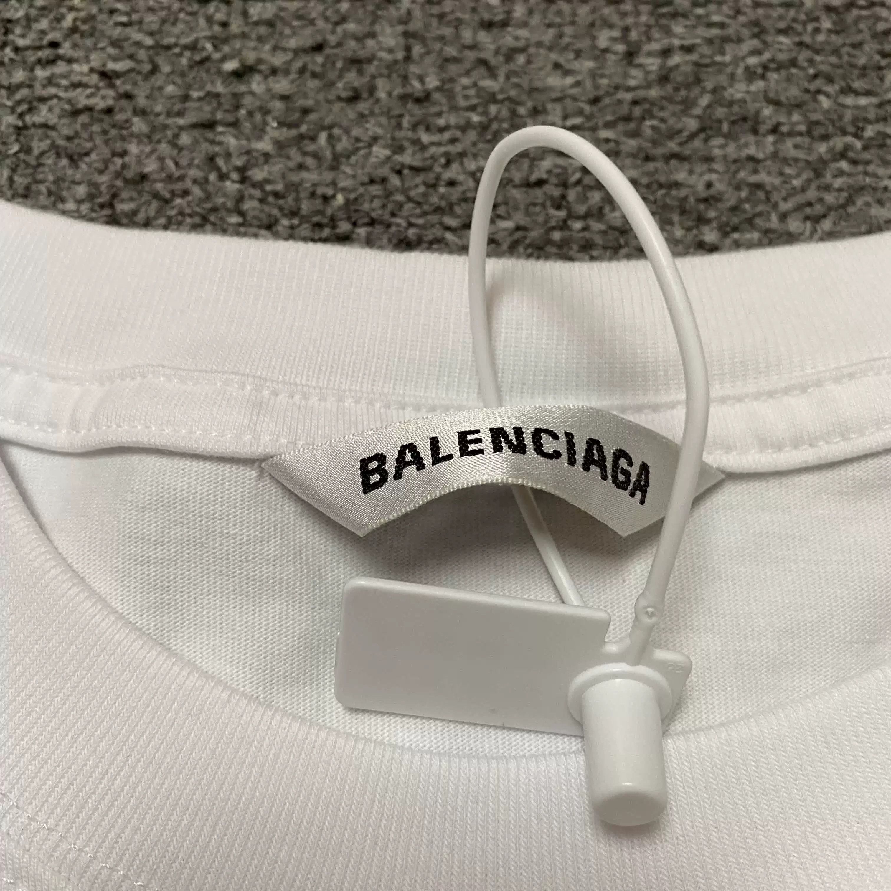 Balenciaga Balenciaga Small Logo Short-Sleeve Size US M / EU 48-50 / 2 - 5 Thumbnail