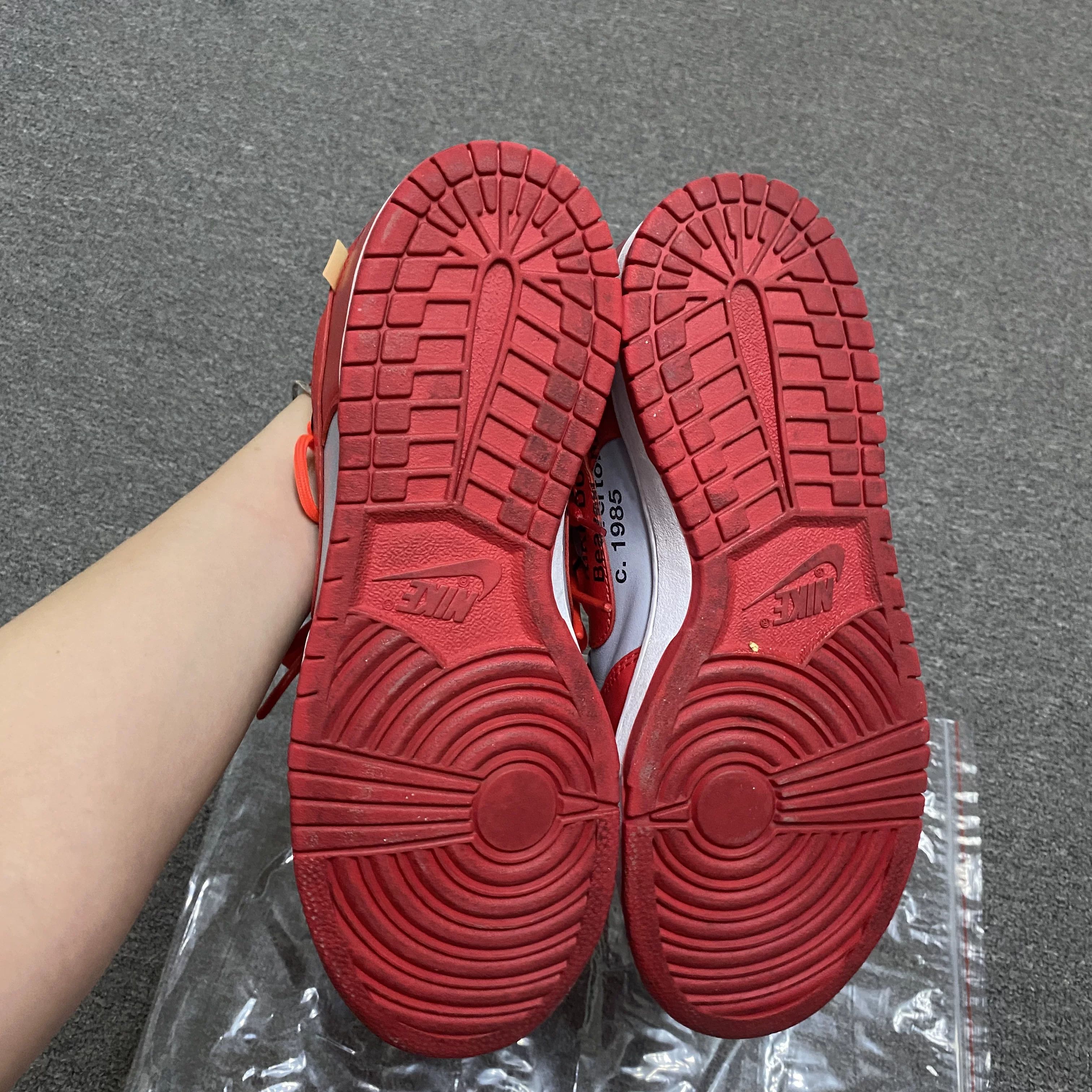 Off-White Off-White Nike Dunk Collaborative Sneakers Size US 10 / EU 43 - 7 Thumbnail