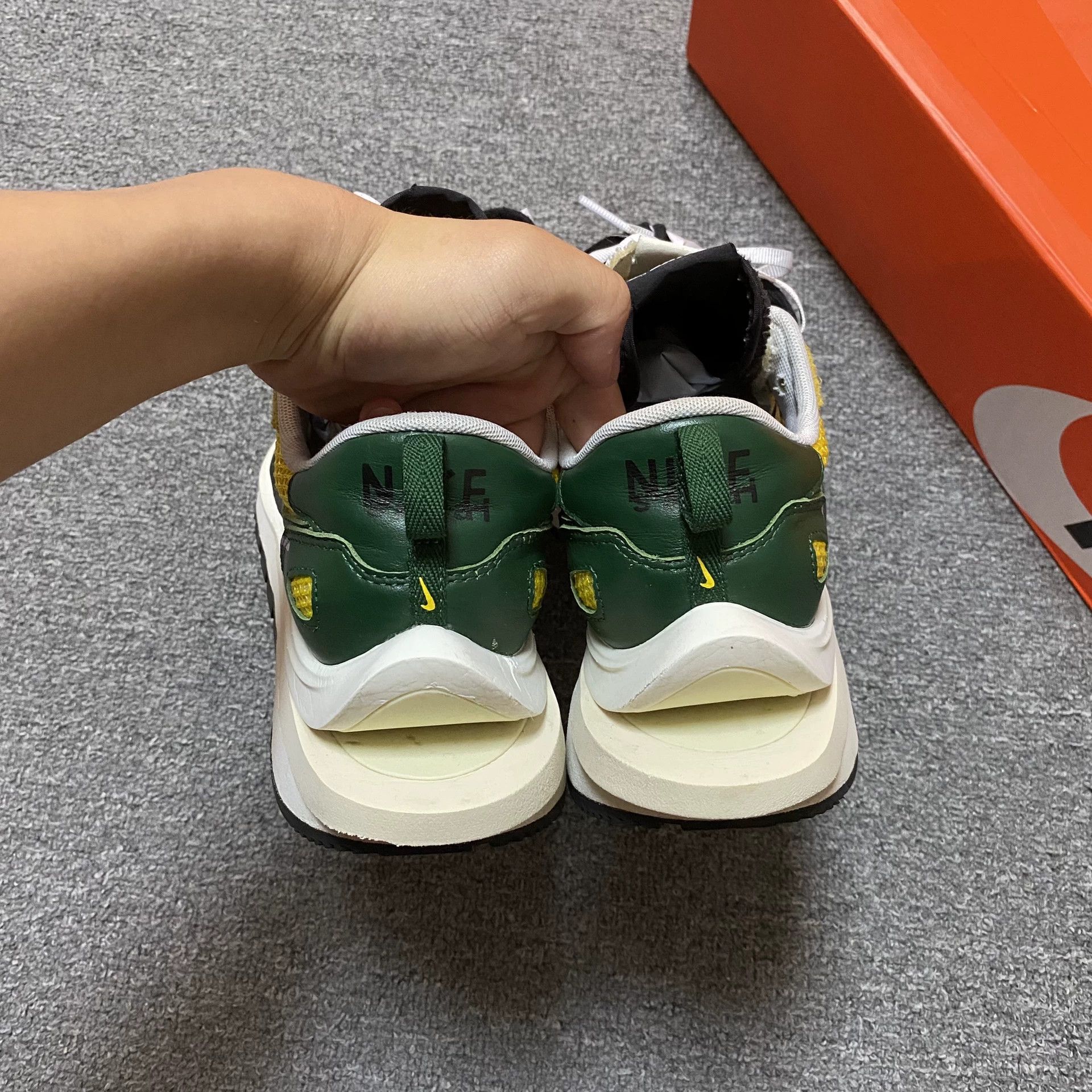 Sacai sacai Nike VaporWaffle Collaboration Size US 11 / EU 44 - 5 Thumbnail