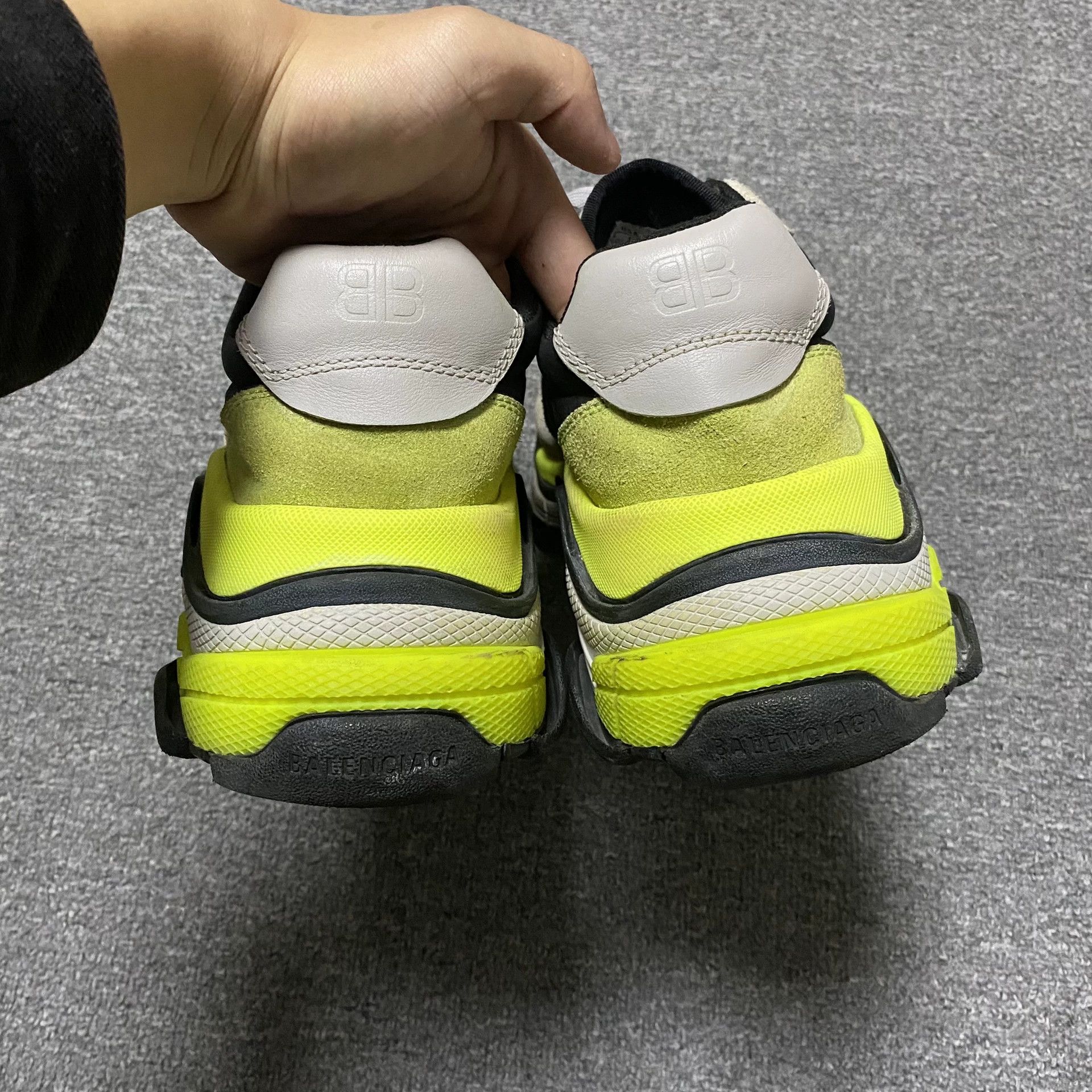 Balenciaga Balenciaga Triples Chunky Sneakers Size US 9 / EU 42 - 5 Thumbnail