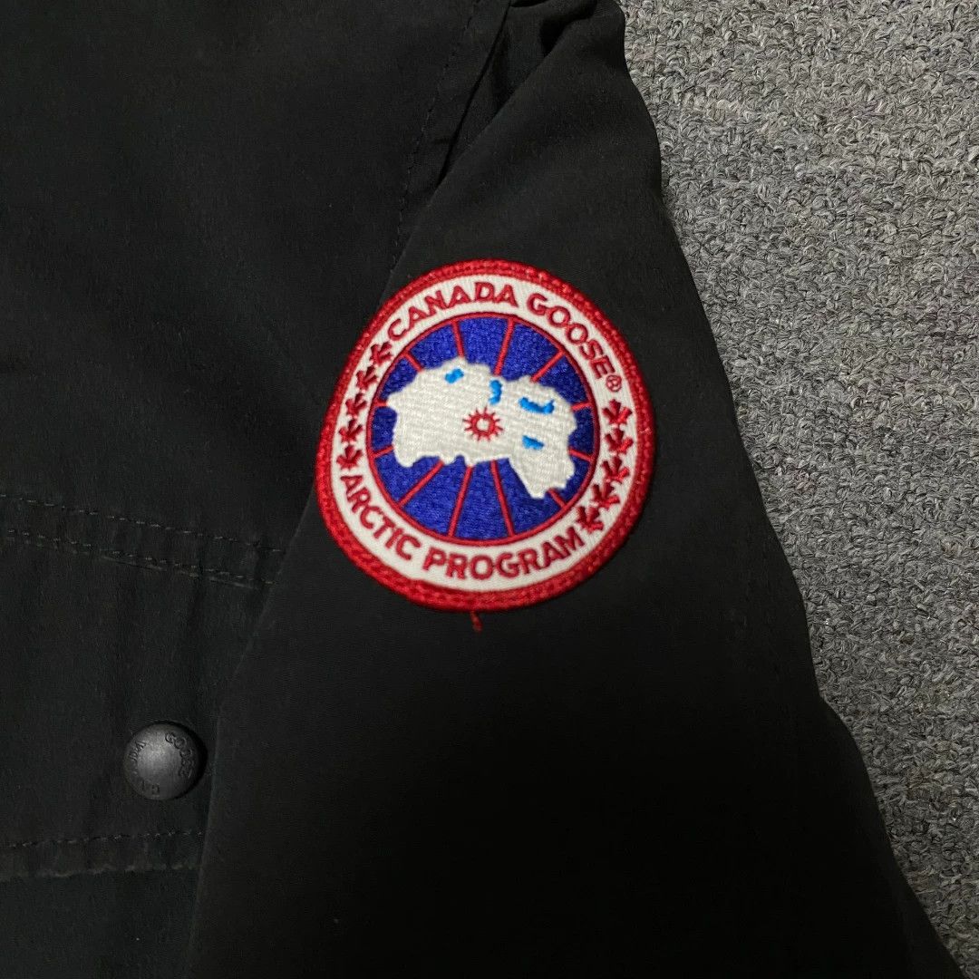 Canada Goose Canada Goose Down Jacket Size US M / EU 48-50 / 2 - 4 Thumbnail