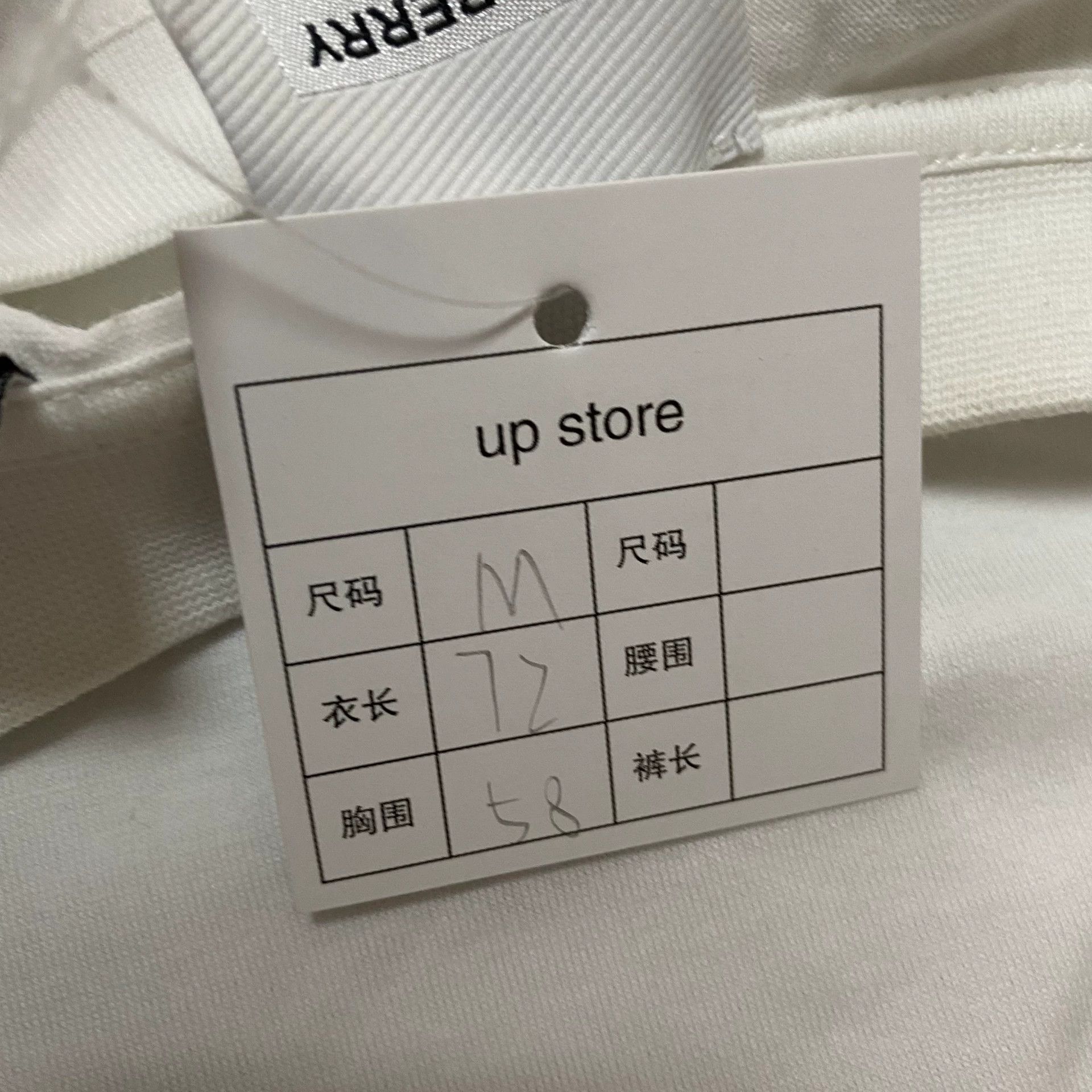 Burberry Burberry Deer Short Sleeve Size US M / EU 48-50 / 2 - 7 Thumbnail
