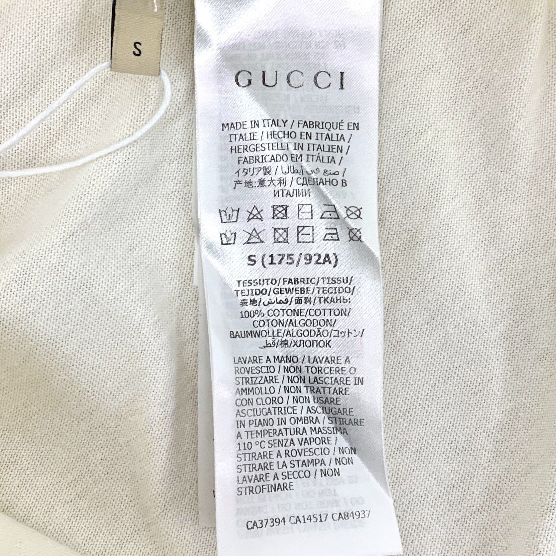 Gucci Gucci Retro Printed White T-Shirt S Women Size S / US 4 / IT 40 - 7 Thumbnail
