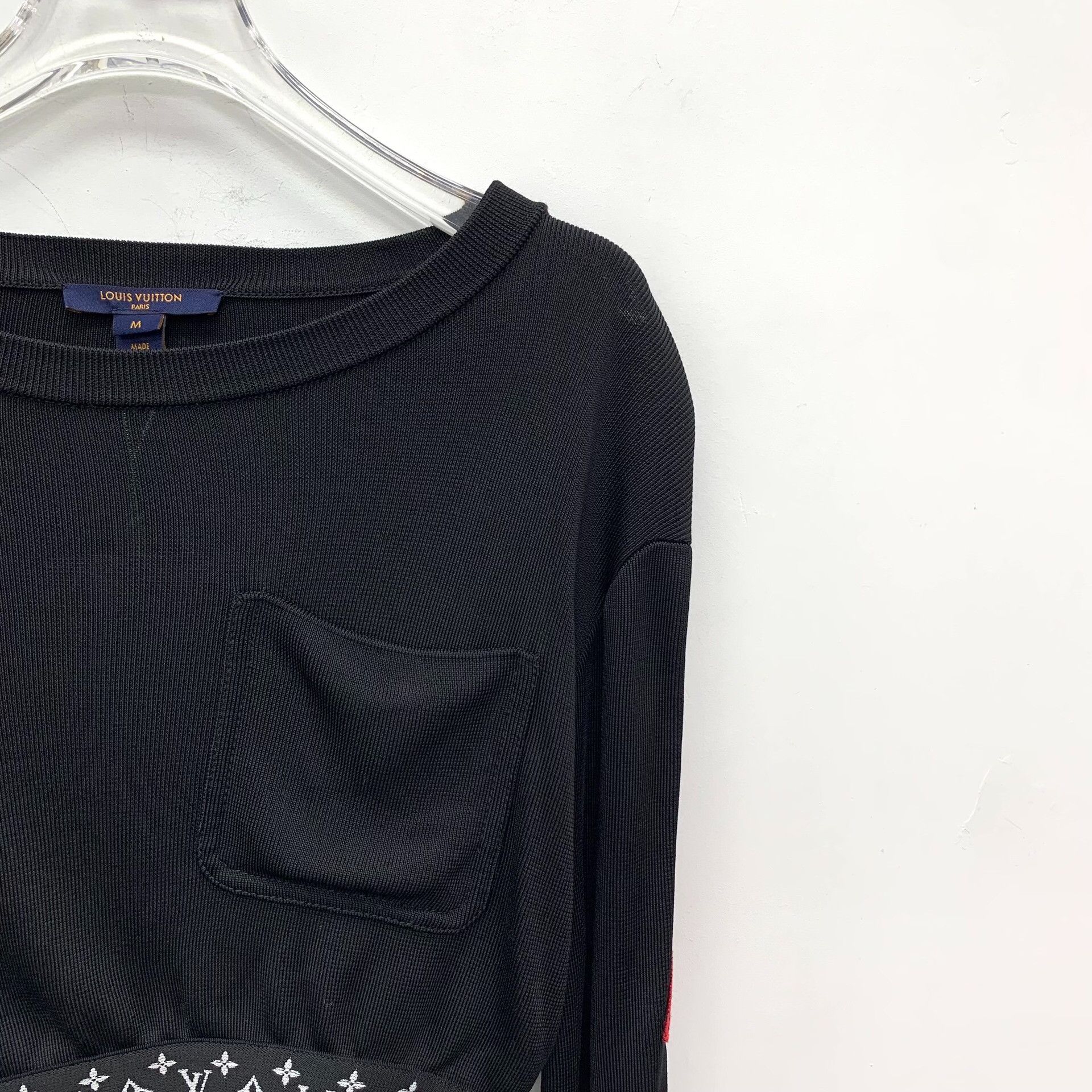 Louis Vuitton Louis Vuitton Black Sweater M Women Size M / US 6-8 / IT 42-44 - 3 Thumbnail