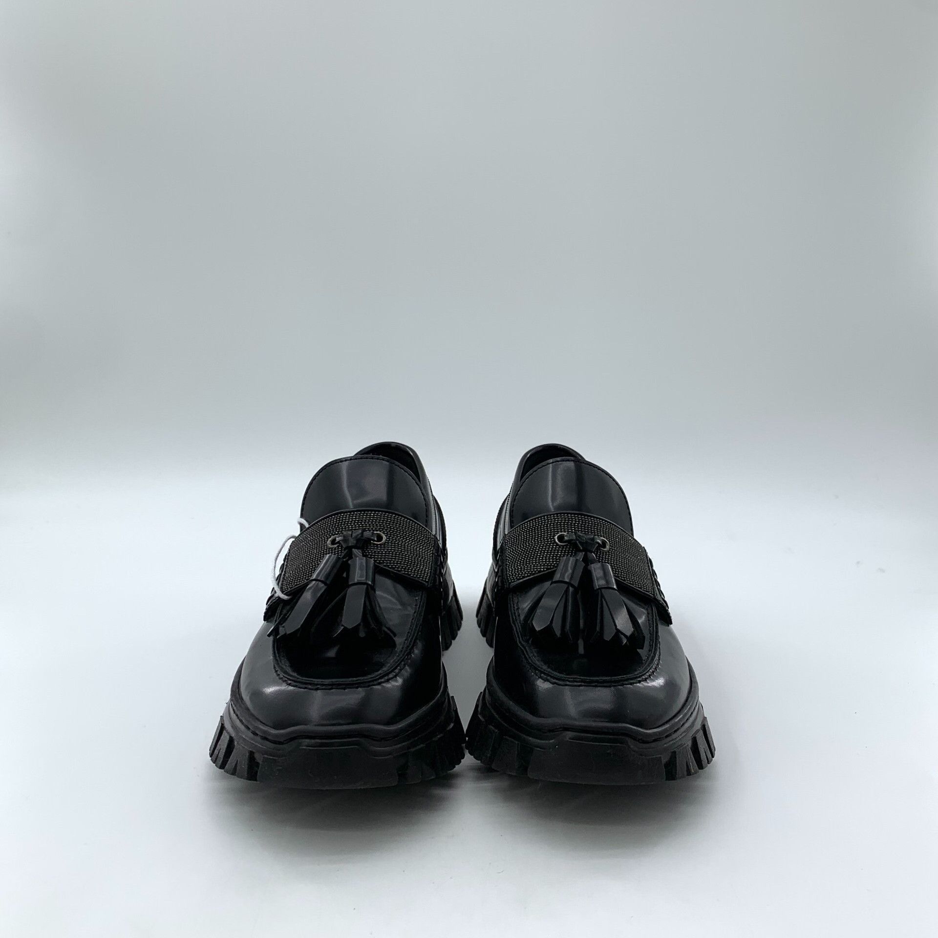 Salvatore Ferragamo Salvatore Ferragamo Black Lowtop Sneakers 37 Women Size US 6.5 / IT 36.5 - 3 Thumbnail