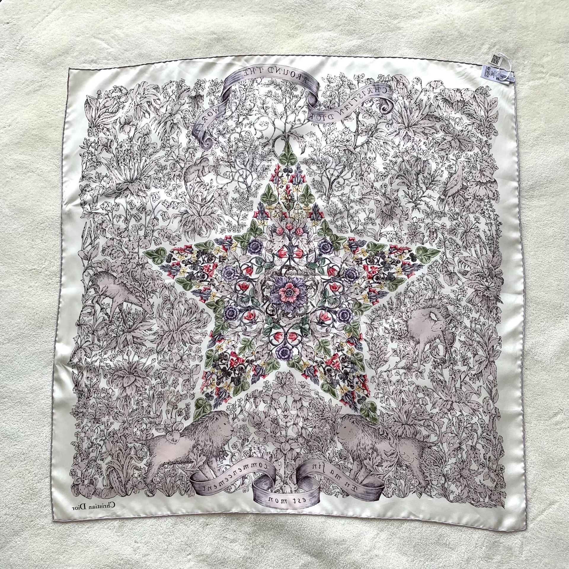 Dior Dior Printed Graphic White Scarf 37 Men Size ONE SIZE - 2 Thumbnail