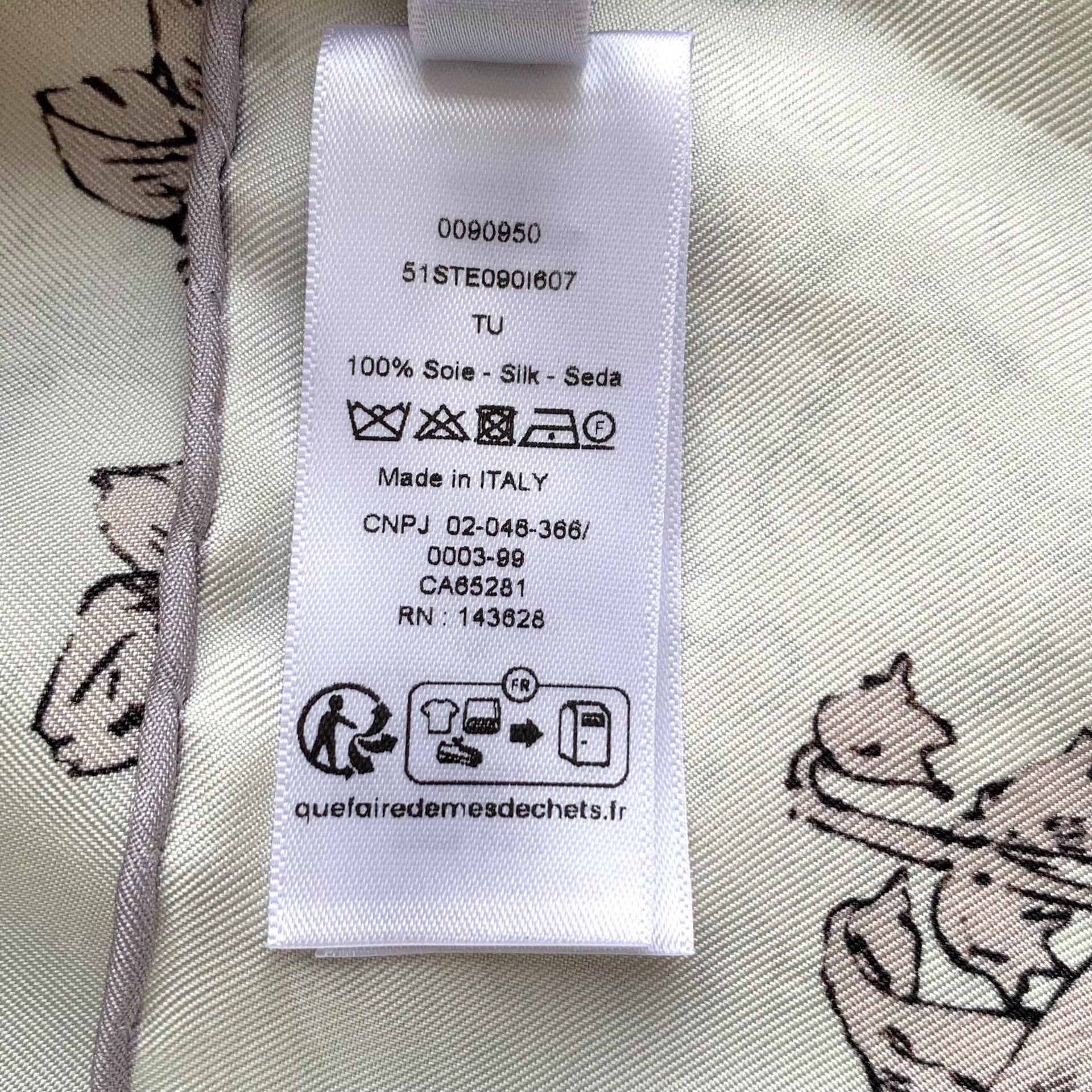 Dior Dior Printed Graphic White Scarf 37 Men Size ONE SIZE - 7 Thumbnail