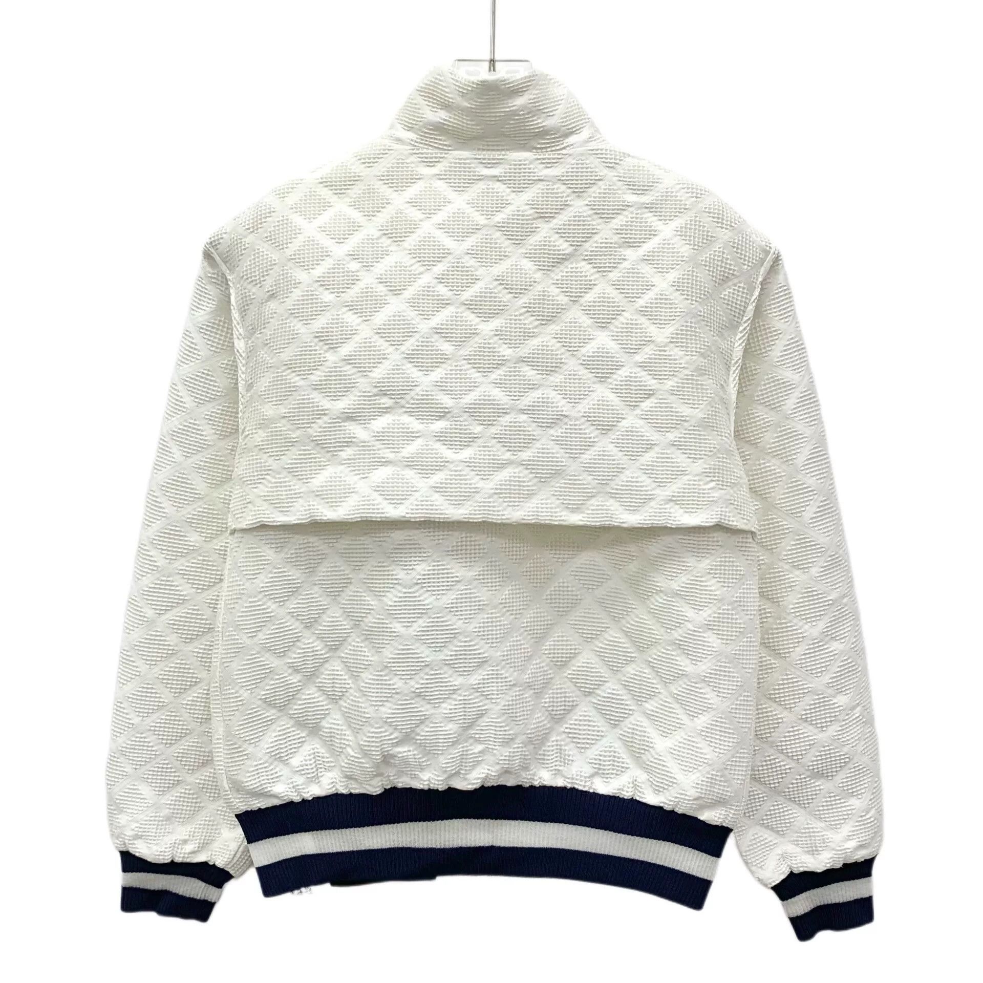 Chanel Chanel Quilted Plaid White Jacket S Women Size S / US 4 / IT 40 - 2 Thumbnail