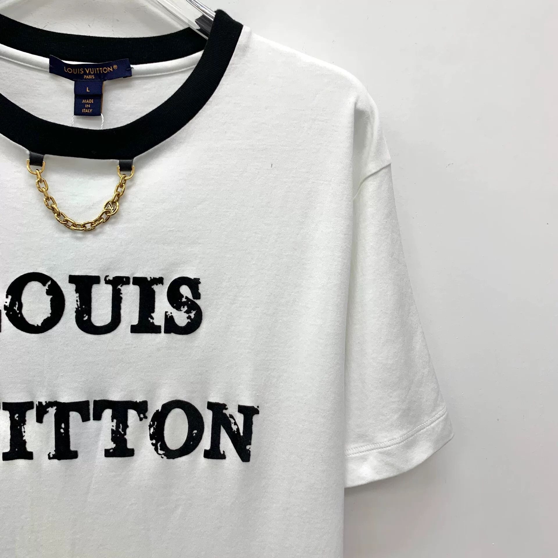 Louis Vuitton Louis Vuitton White T-Shirt L Men Size US L / EU 52-54 / 3 - 3 Thumbnail