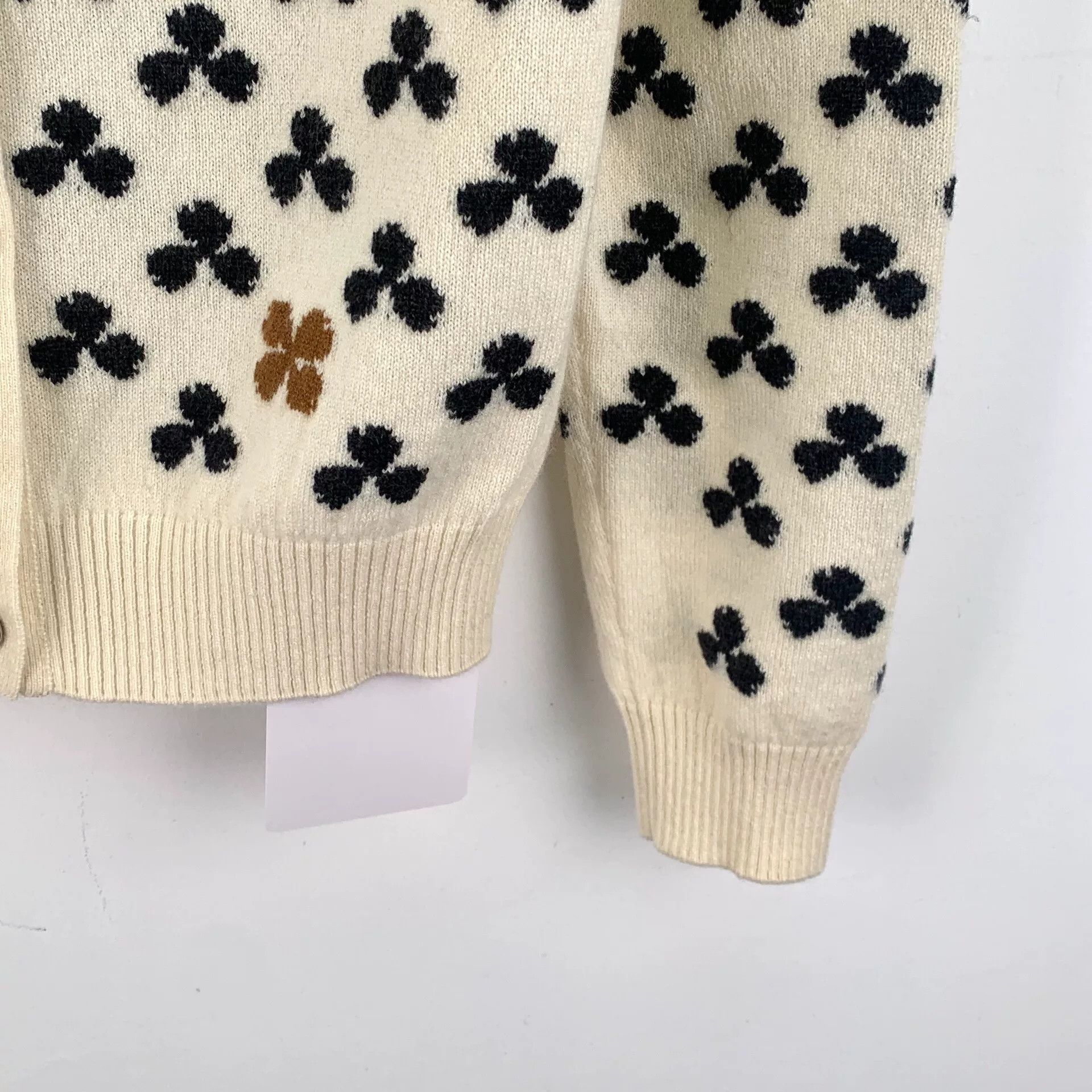 Hermes Hermes Beige Sweater XXS Women Size XXS / US 00 / IT 34 - 4 Thumbnail