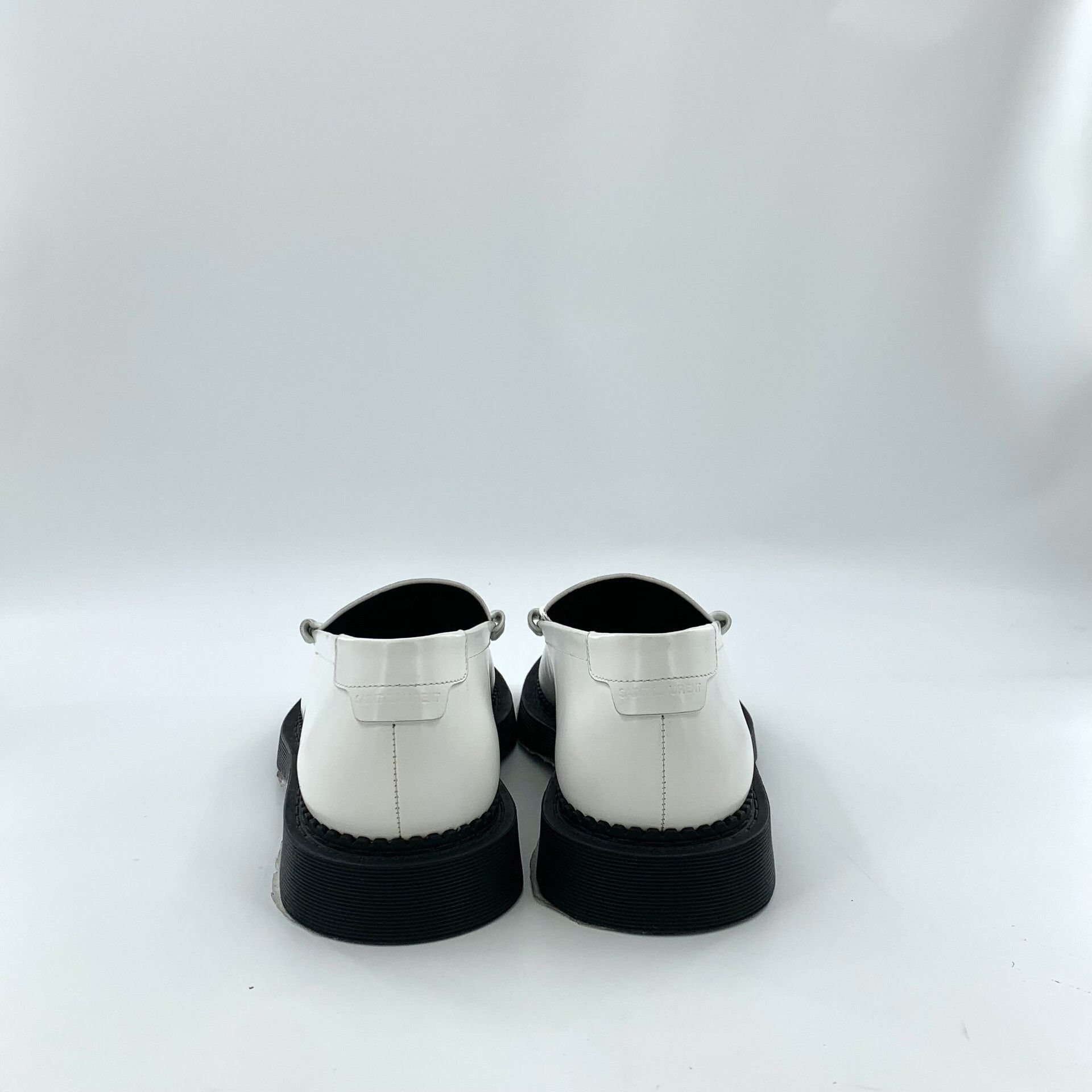 Saint Laurent Paris Saint Laurent Paris White Lowtop Sneakers 40 Women Size US 9 / IT 39 - 4 Thumbnail