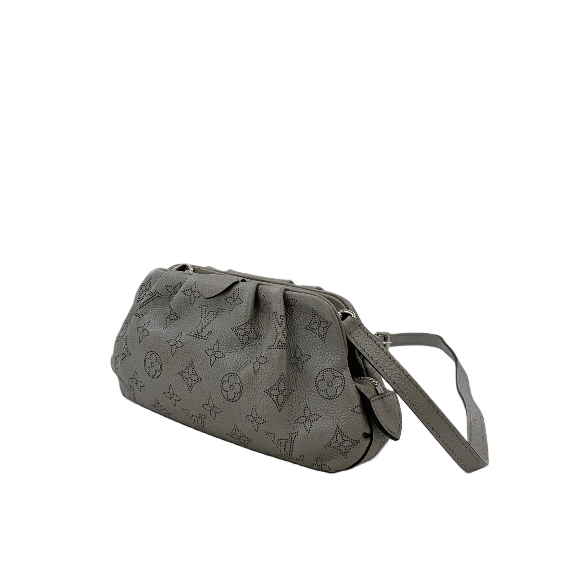 Louis Vuitton Louis Vuitton Gray Shoulder Bag 22 Women Size ONE SIZE - 2 Thumbnail