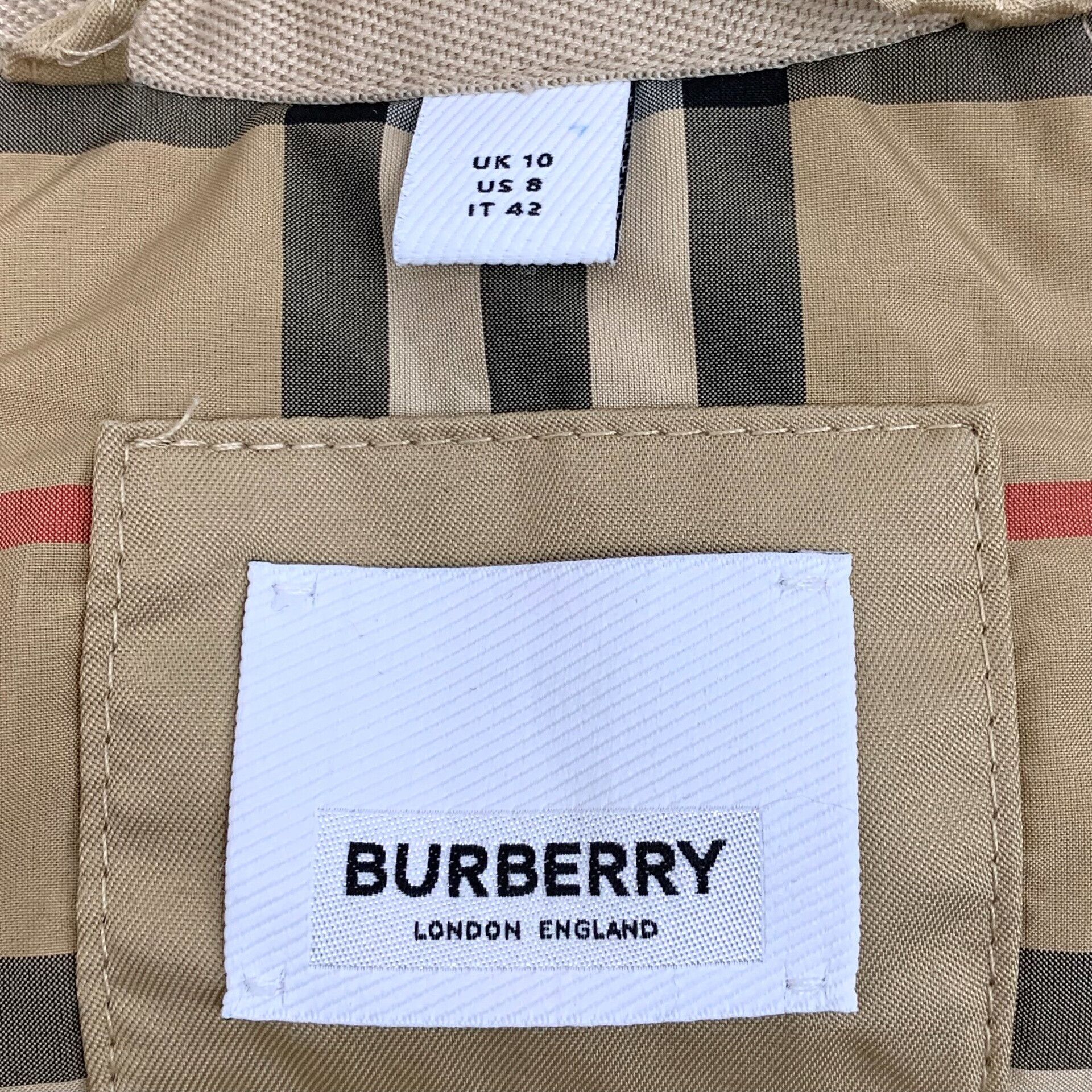 Burberry Burberry Quilted Plaid Brown Down Jacket 42 Women Size M / US 6-8 / IT 42-44 - 5 Thumbnail