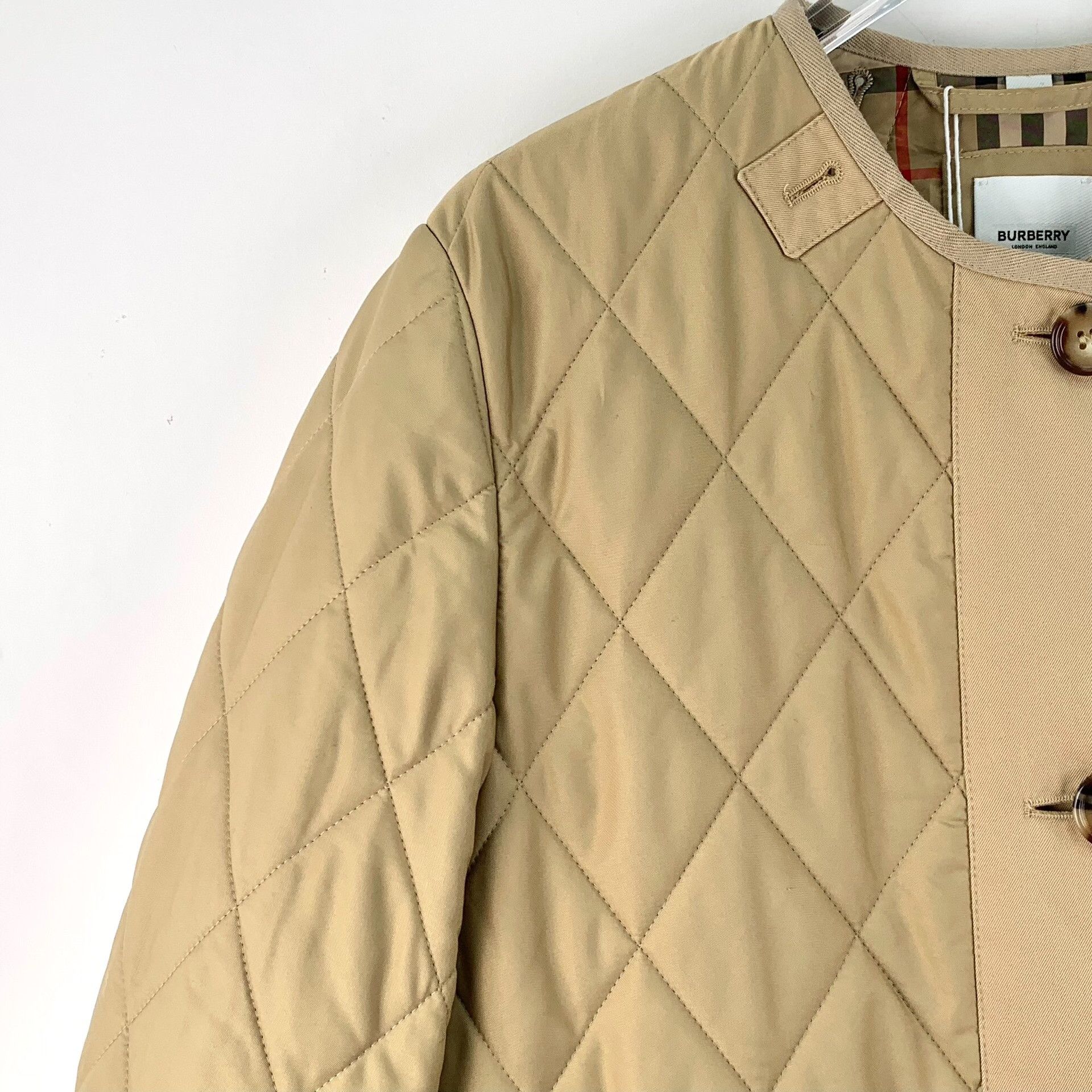 Burberry Burberry Quilted Plaid Brown Down Jacket 42 Women Size M / US 6-8 / IT 42-44 - 3 Thumbnail