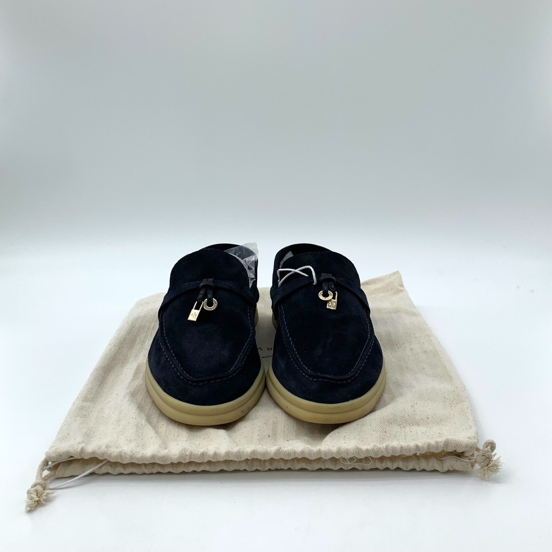 Loro Piana Loro Piana Suede Blue Lowtop Sneakers 37 Women Size US 6.5 / IT 36.5 - 8 Thumbnail