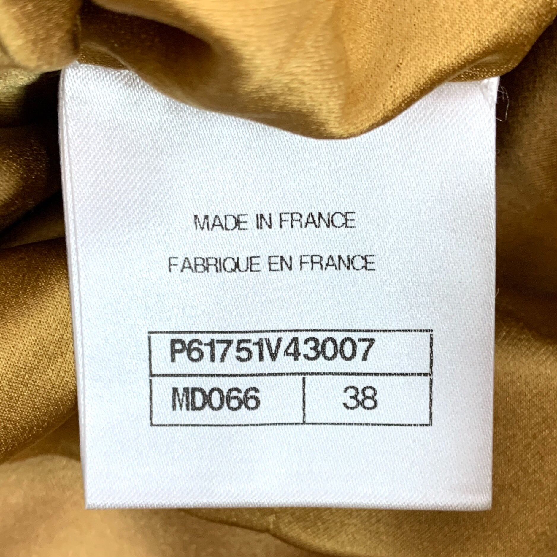 Chanel Chanel Knit Gold Skirt M Women Size 28" / US 6 / IT 42 - 7 Thumbnail