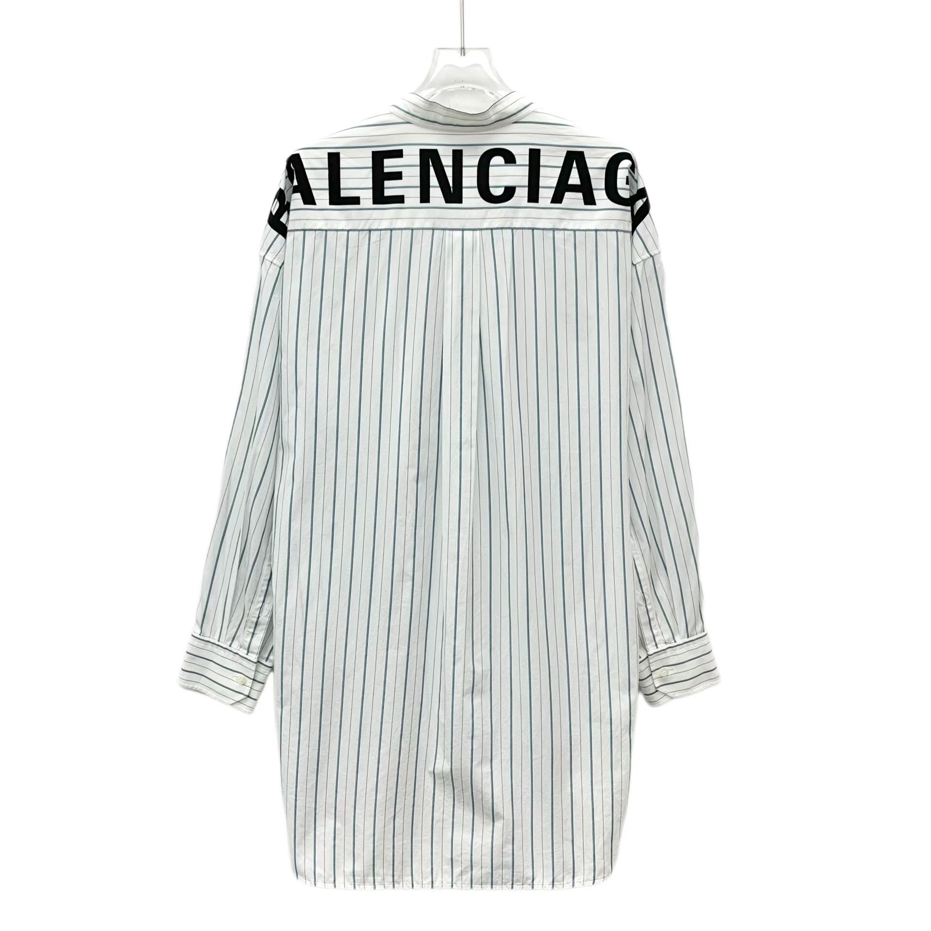 Balenciaga Balenciaga Retro Multi Button Up S Women Size S / US 4 / IT 40 - 2 Thumbnail