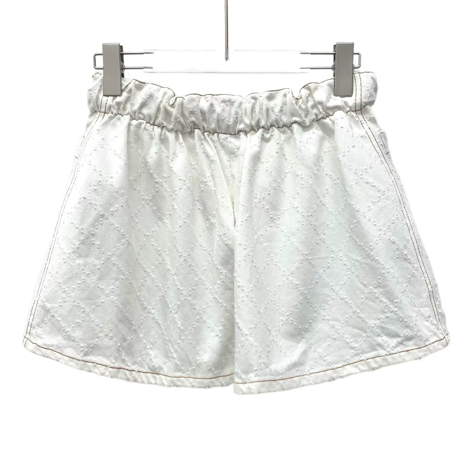 Chanel Chanel Cotton White Jeans XS Women Size 24" / US 00 / IT 34 - 2 Thumbnail