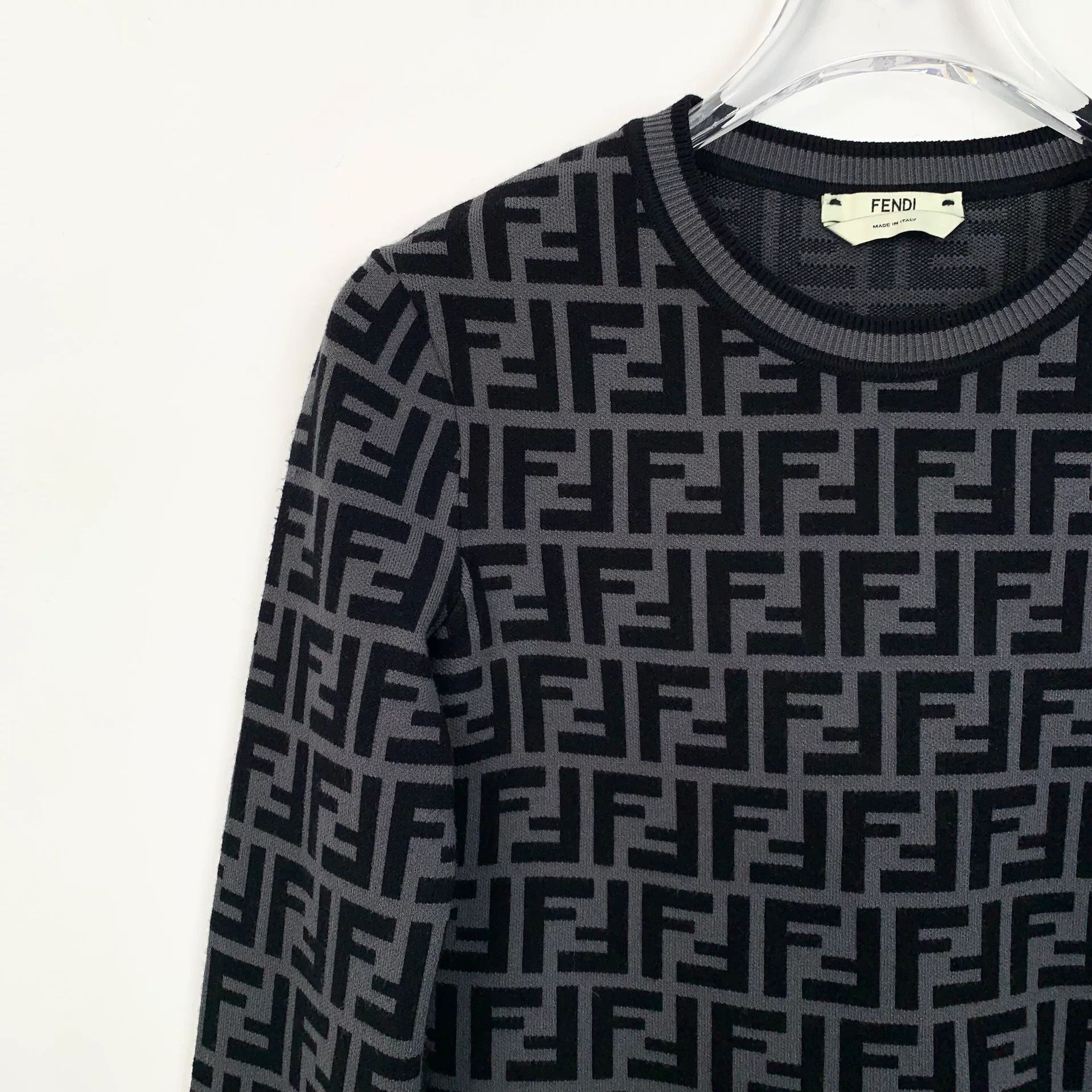 Fendi Fendi Retro Gray Sweater XS Women Size XS / US 0-2 / IT 36-38 - 3 Thumbnail
