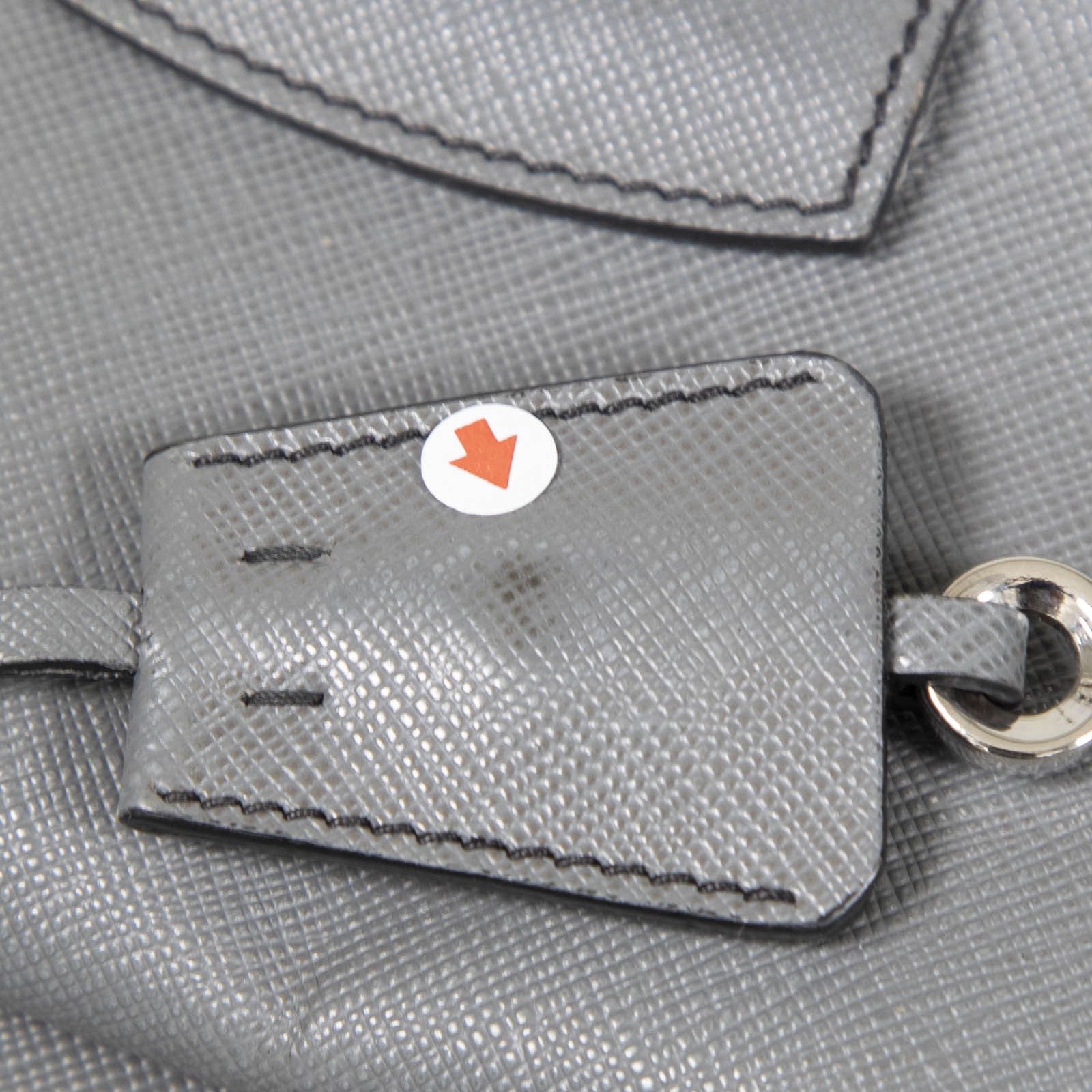 Prada Grey Saffiano Leather Briefcase Bag Size ONE SIZE - 25 Thumbnail