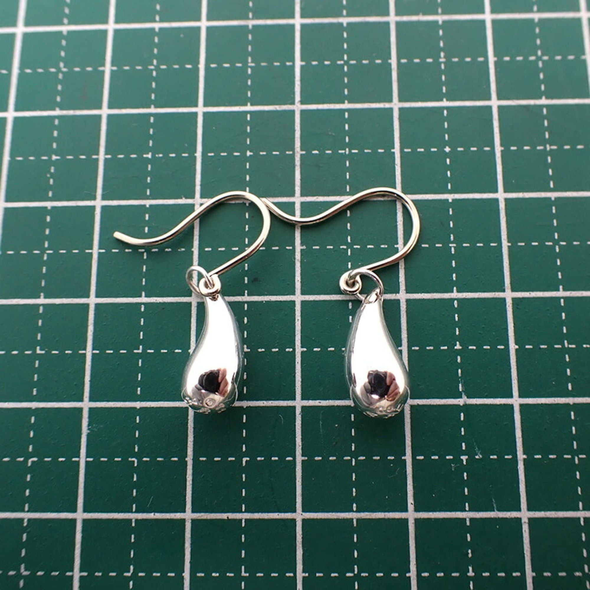 Tiffany & Co. TIFFANY & Co. 925 Teardrop Earrings Size ONE SIZE - 11 Thumbnail