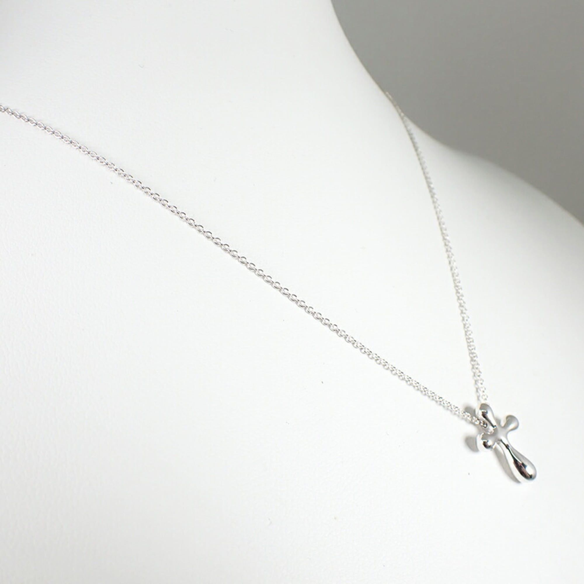 Tiffany & Co. TIFFANY & Co. 925 Small Cross Pendant Necklace Size ONE SIZE - 4 Thumbnail