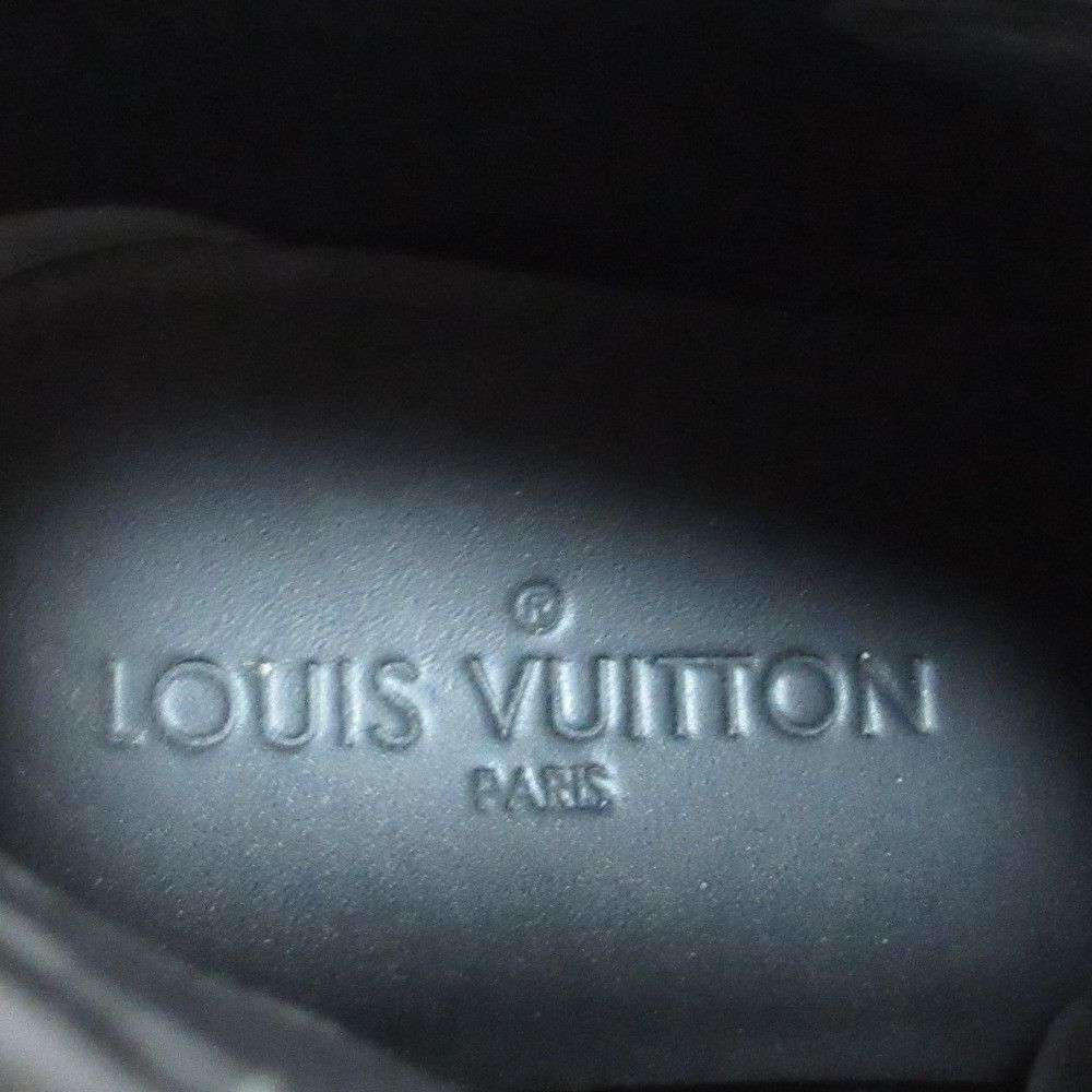 Louis Vuitton Louis Vuitton Louis Vuitton Monogram Emboss High Cut Sneakers Leather Shoes DUTY FREE for USA Size ONE SIZE - 5 Thumbnail