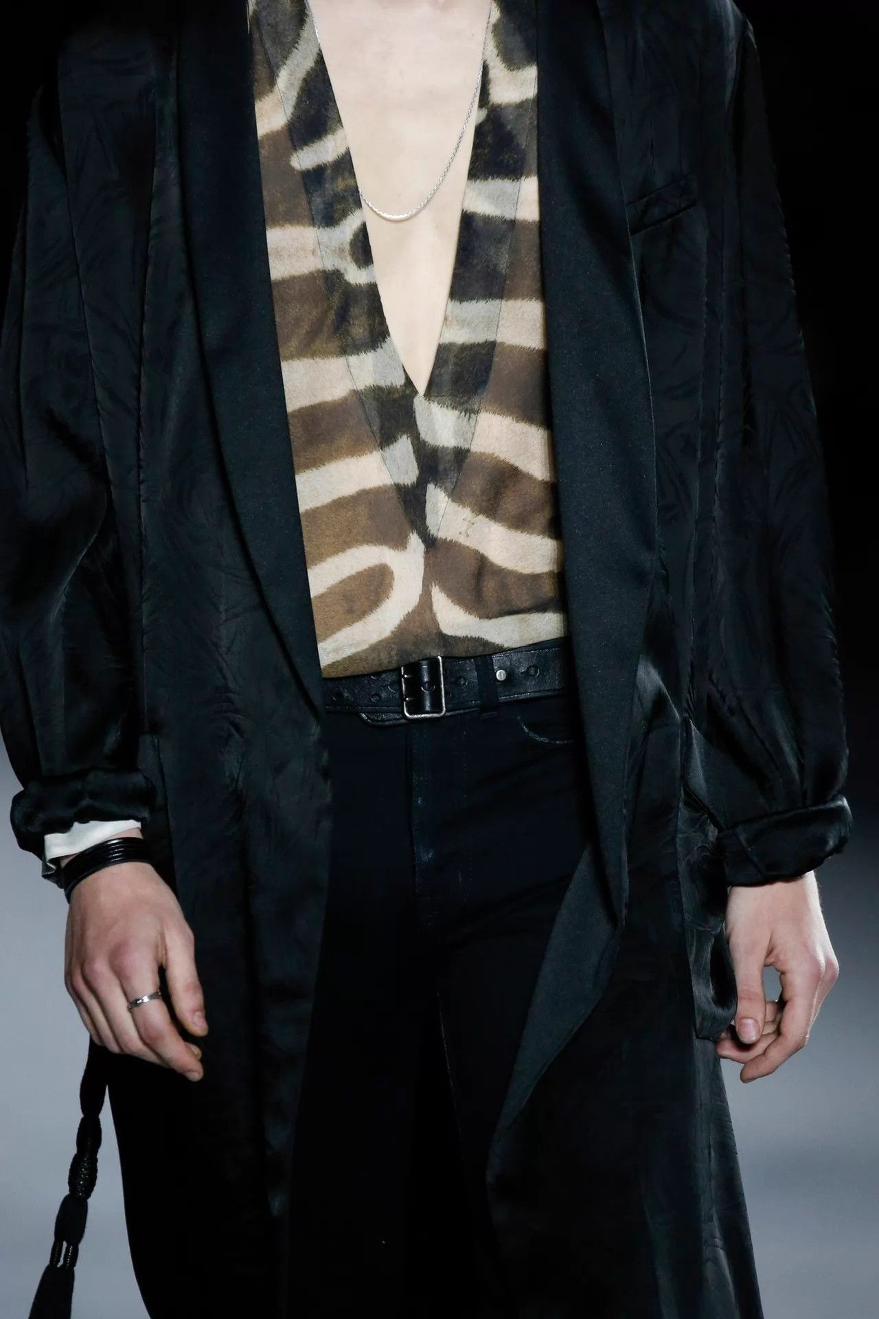 Saint Laurent Paris Black Leather Belt with Silver Buckle Size ONE SIZE - 7 Thumbnail