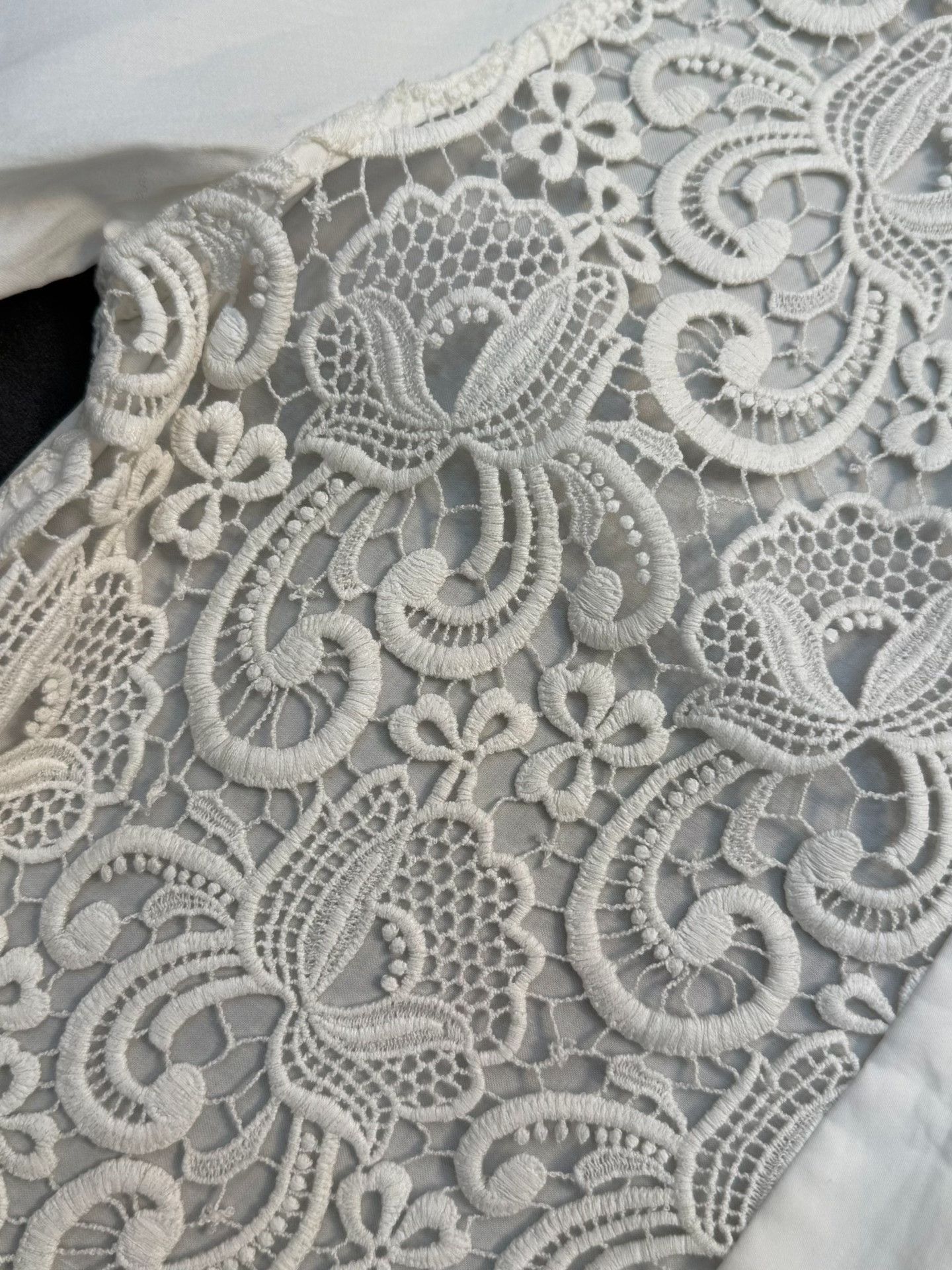 Celine Celine White Hollow-Out Shirt Size M / US 6-8 / IT 42-44 - 2 Thumbnail