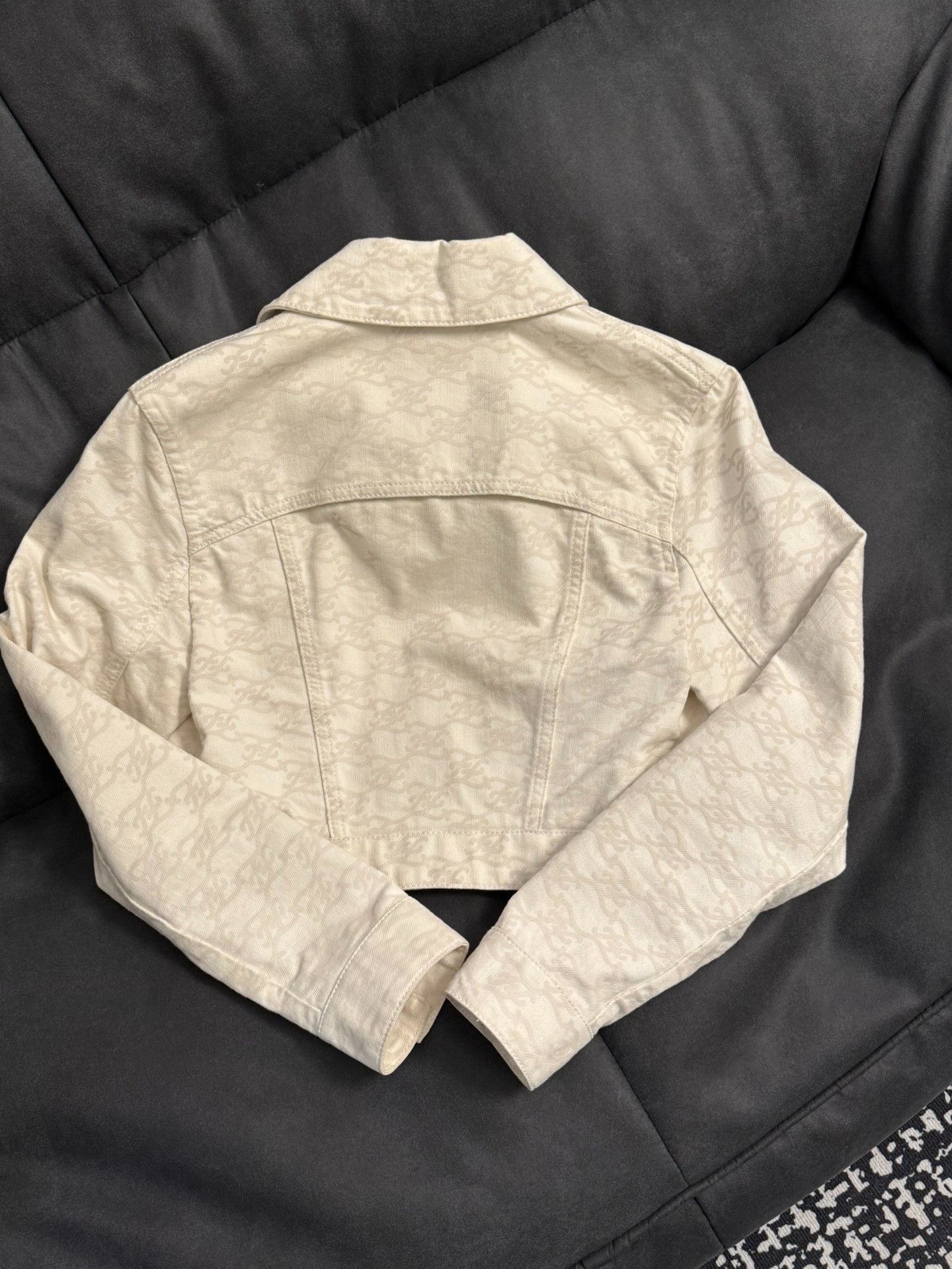Fendi Fendi Denim Jacket Short Design Size M / US 6-8 / IT 42-44 - 2 Thumbnail