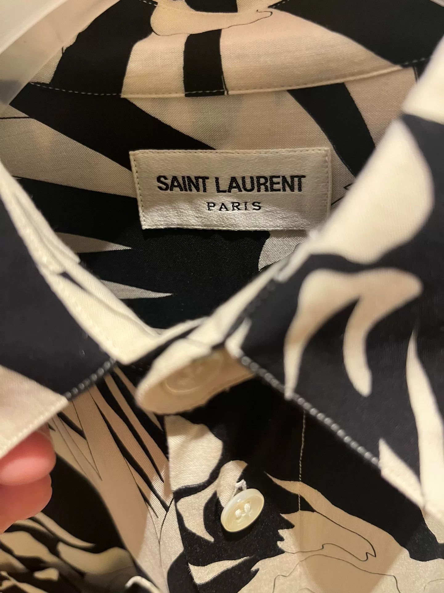 Saint Laurent Paris Saint Laurent Classic Palm Print Shirt Size US M / EU 48-50 / 2 - 4 Thumbnail