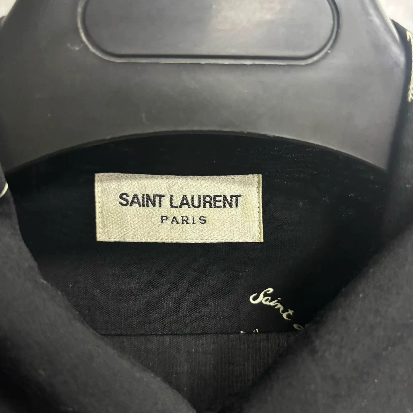 Saint Laurent Paris Saint Laurent Black Printed Shark Collar Shirt Size US M / EU 48-50 / 2 - 2 Thumbnail