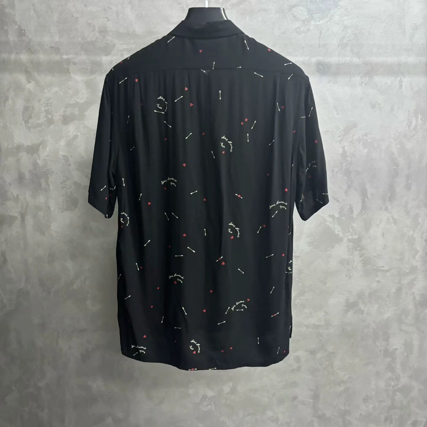 Saint Laurent Paris Saint Laurent Black Printed Shark Collar Shirt Size US M / EU 48-50 / 2 - 5 Thumbnail