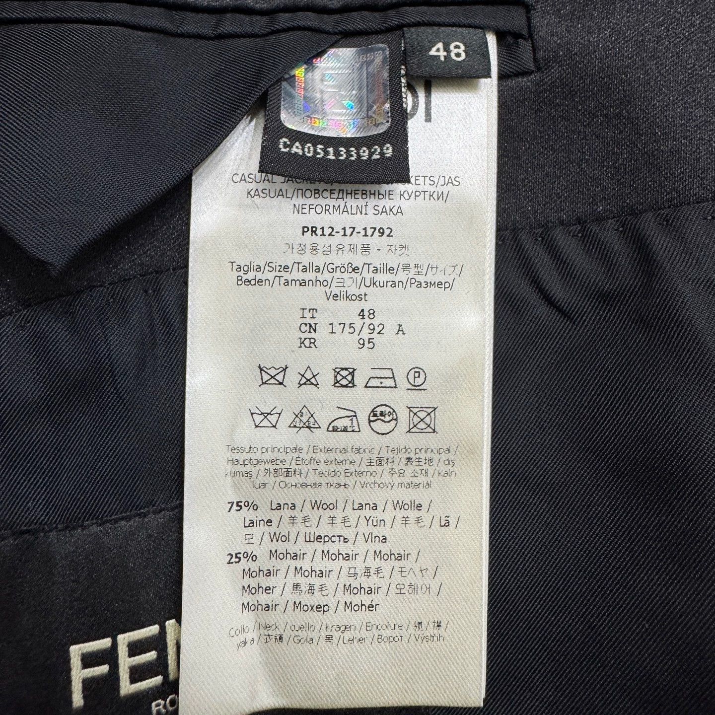 Fendi Black Formal Blazer with Satin Lapel Size US M / EU 48-50 / 2 - 3 Thumbnail