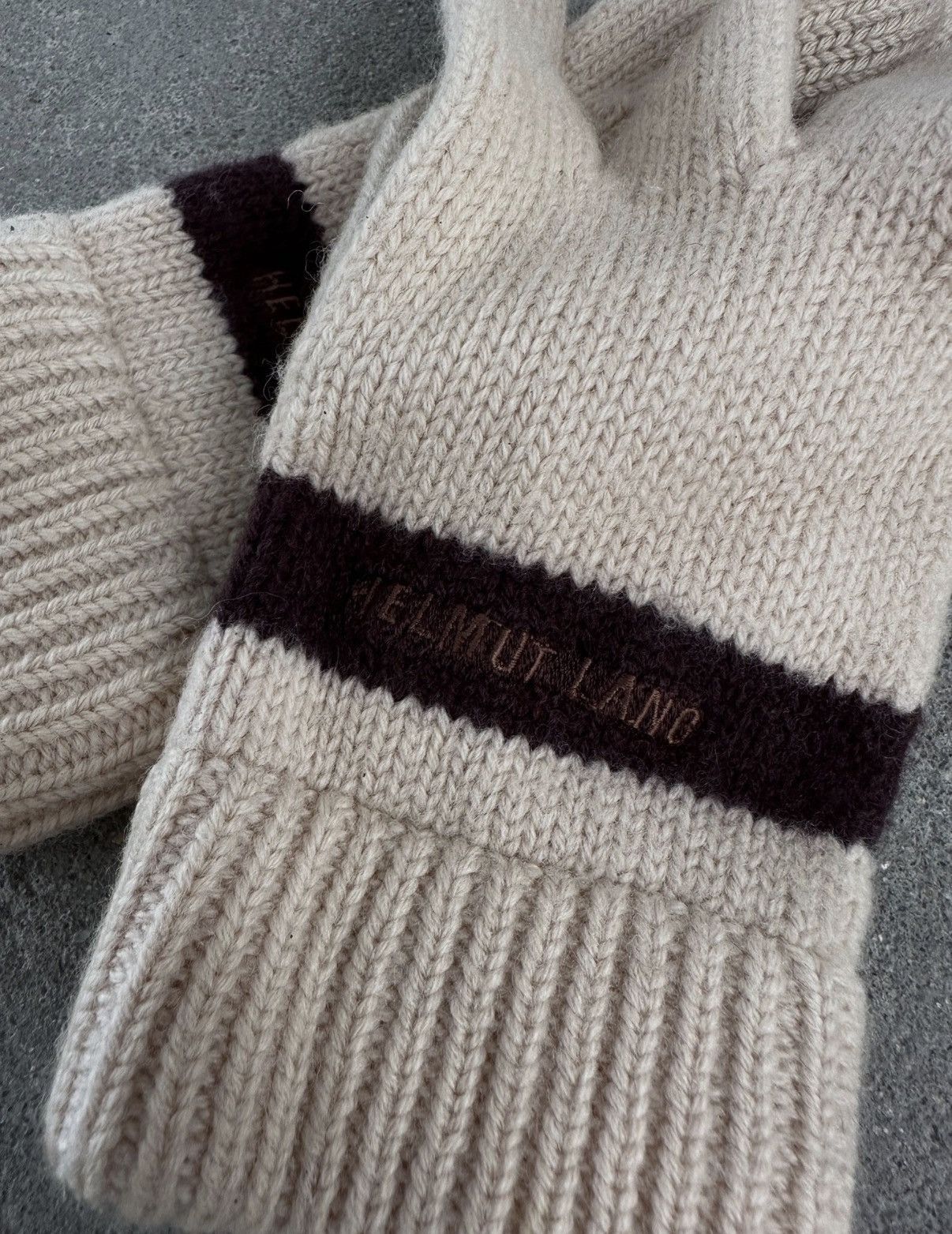 Helmut Lang White Knit Gloves with Brown Stripe Size ONE SIZE - 3 Thumbnail