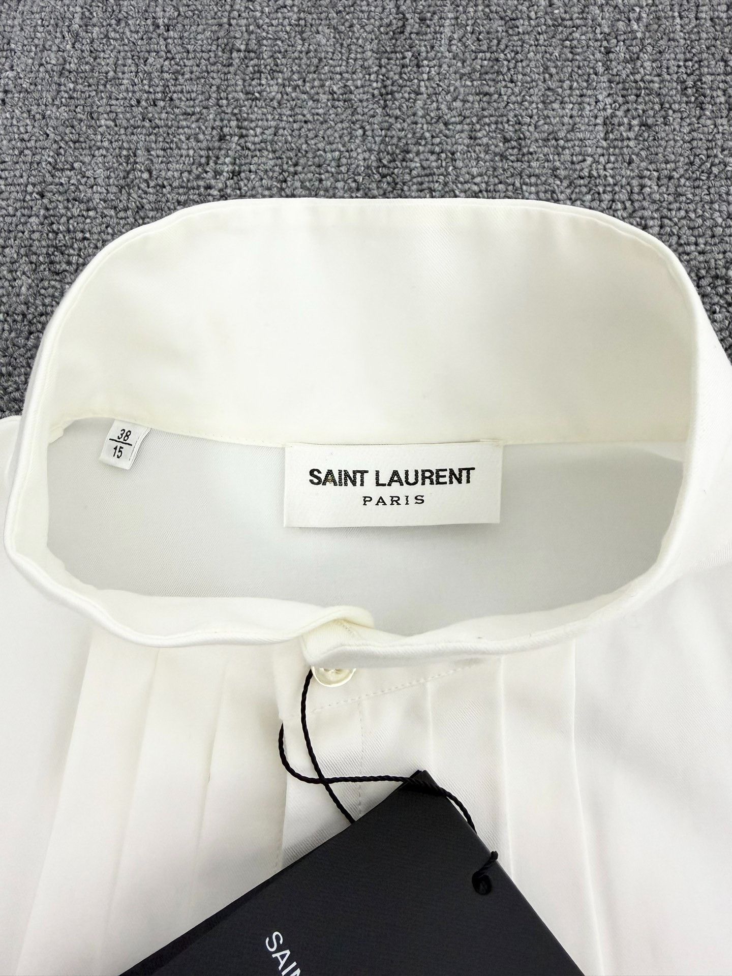 Saint Laurent Paris Saint Laurent White Pleated Dress Shirt Size US M / EU 48-50 / 2 - 5 Thumbnail