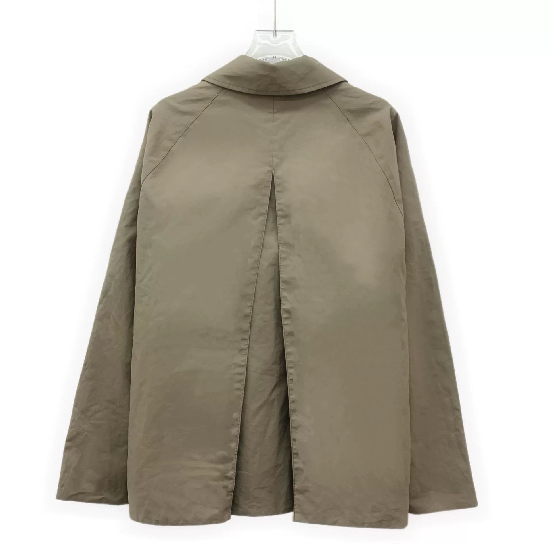 Fendi Fendi Linen Light Jacket L Men Size US L / EU 52-54 / 3 - 2 Thumbnail