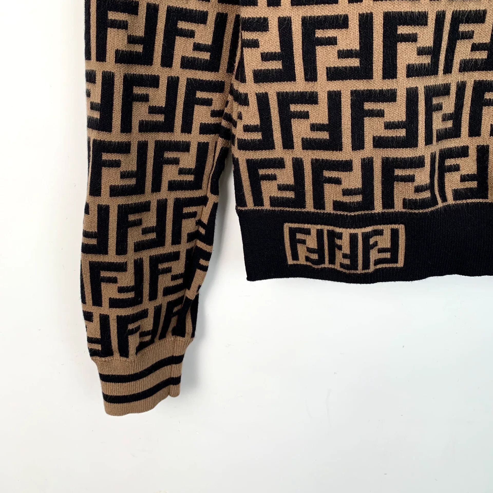Fendi Fendi Retro Brown Sweater XS Women Size XS / US 0-2 / IT 36-38 - 4 Thumbnail
