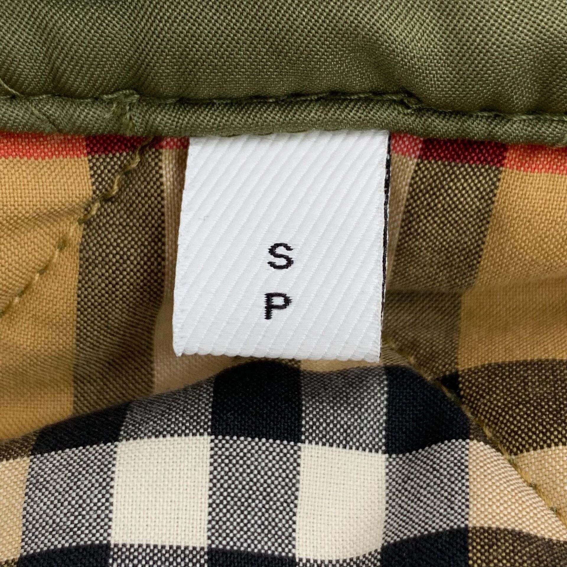 Burberry Burberry Green Down Jacket S Women Size S / US 4 / IT 40 - 6 Thumbnail