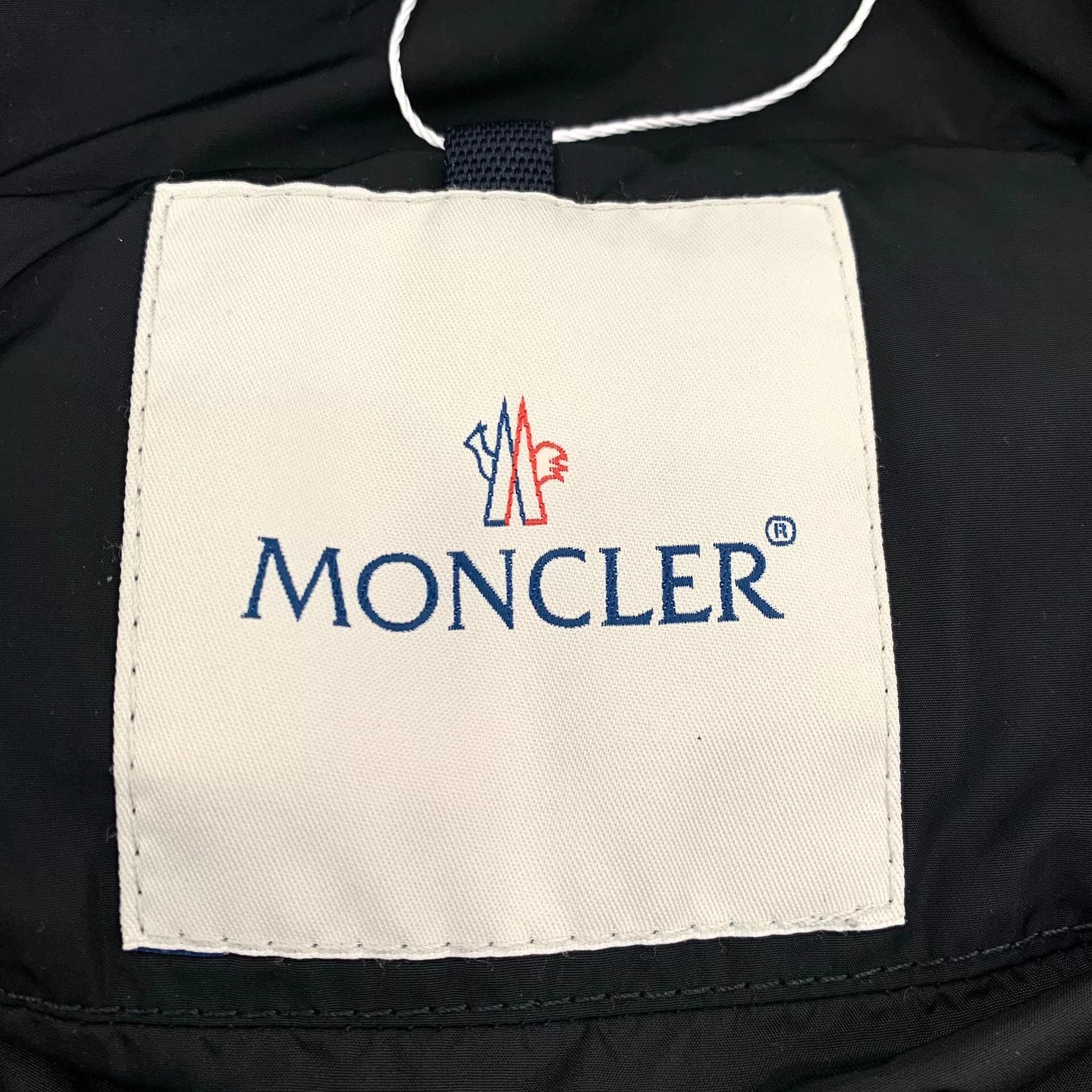 Moncler Moncler Black Down Jacket XS Women Size XS / US 0-2 / IT 36-38 - 5 Thumbnail