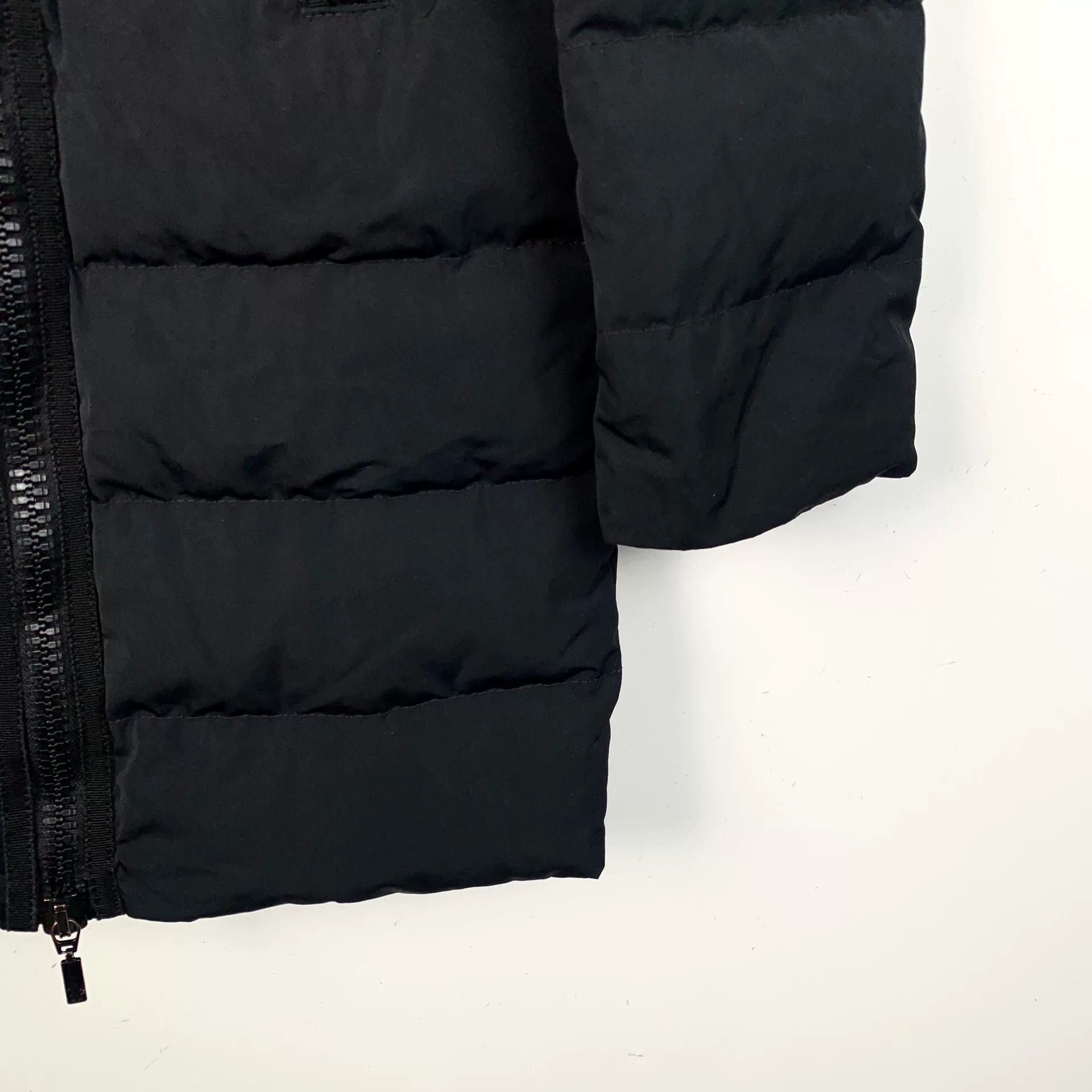 Moncler Moncler Black Down Jacket XS Women Size XS / US 0-2 / IT 36-38 - 4 Thumbnail