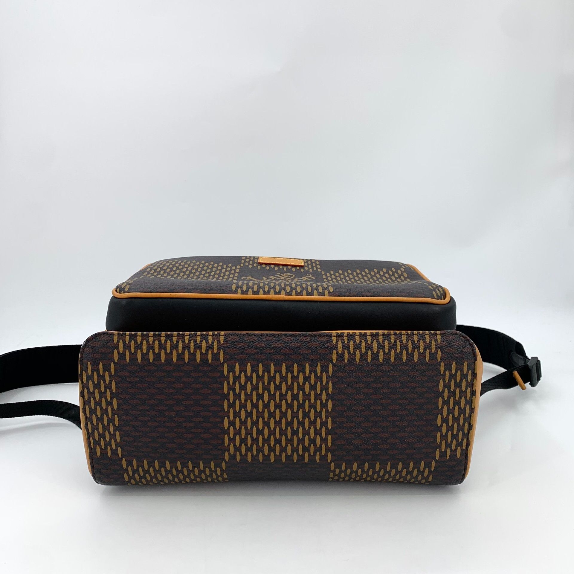 Louis Vuitton Louis Vuitton Brown Bag XS Men Size ONE SIZE - 5 Thumbnail