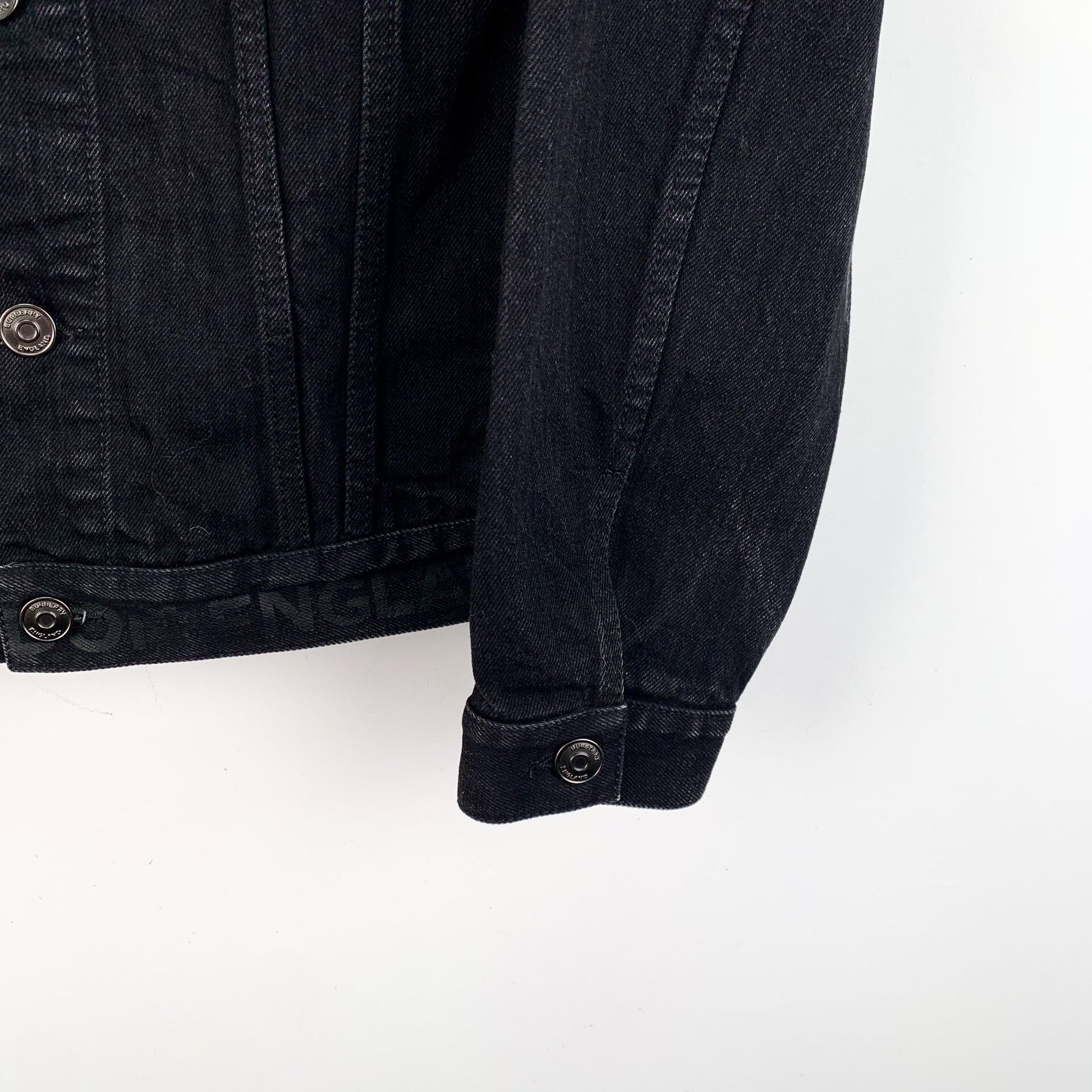 Burberry Burberry Retro Embroidered Black Jacket M Women Size M / US 6-8 / IT 42-44 - 4 Thumbnail