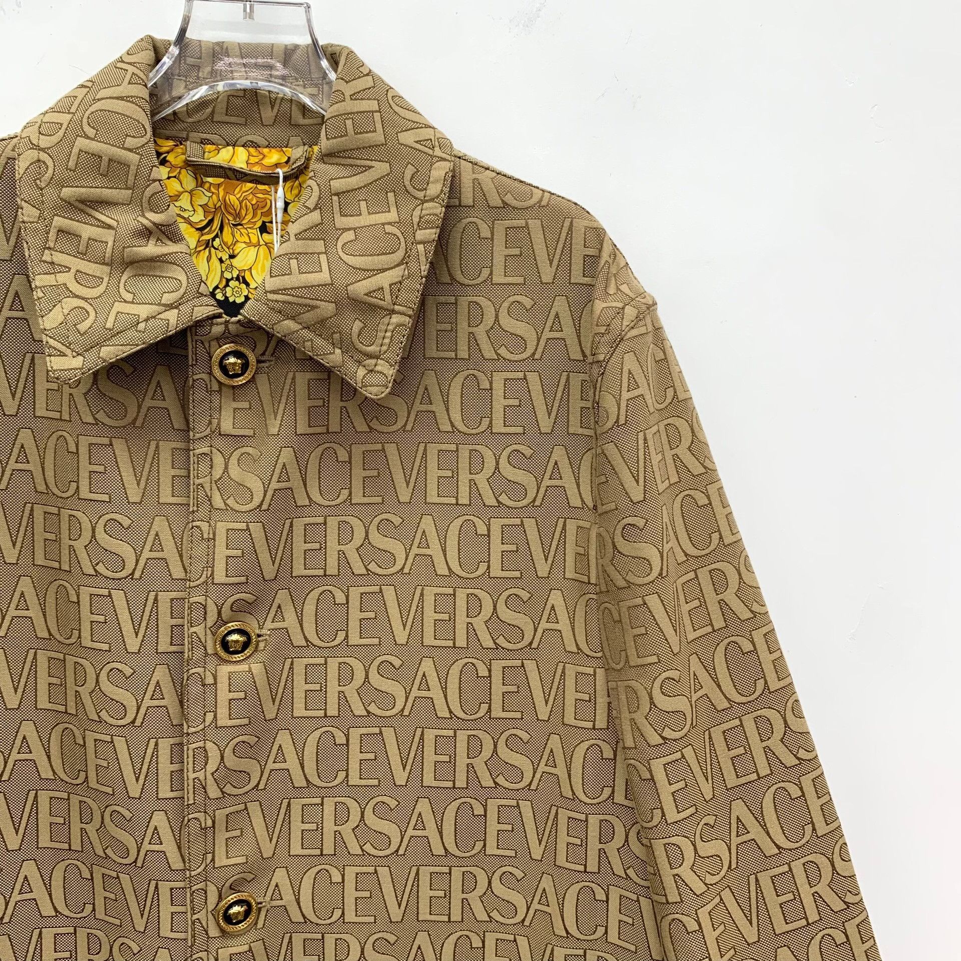 Versace Versace Retro Brown Light Jacket XL Men Size US XL / EU 56 / 4 - 3 Thumbnail