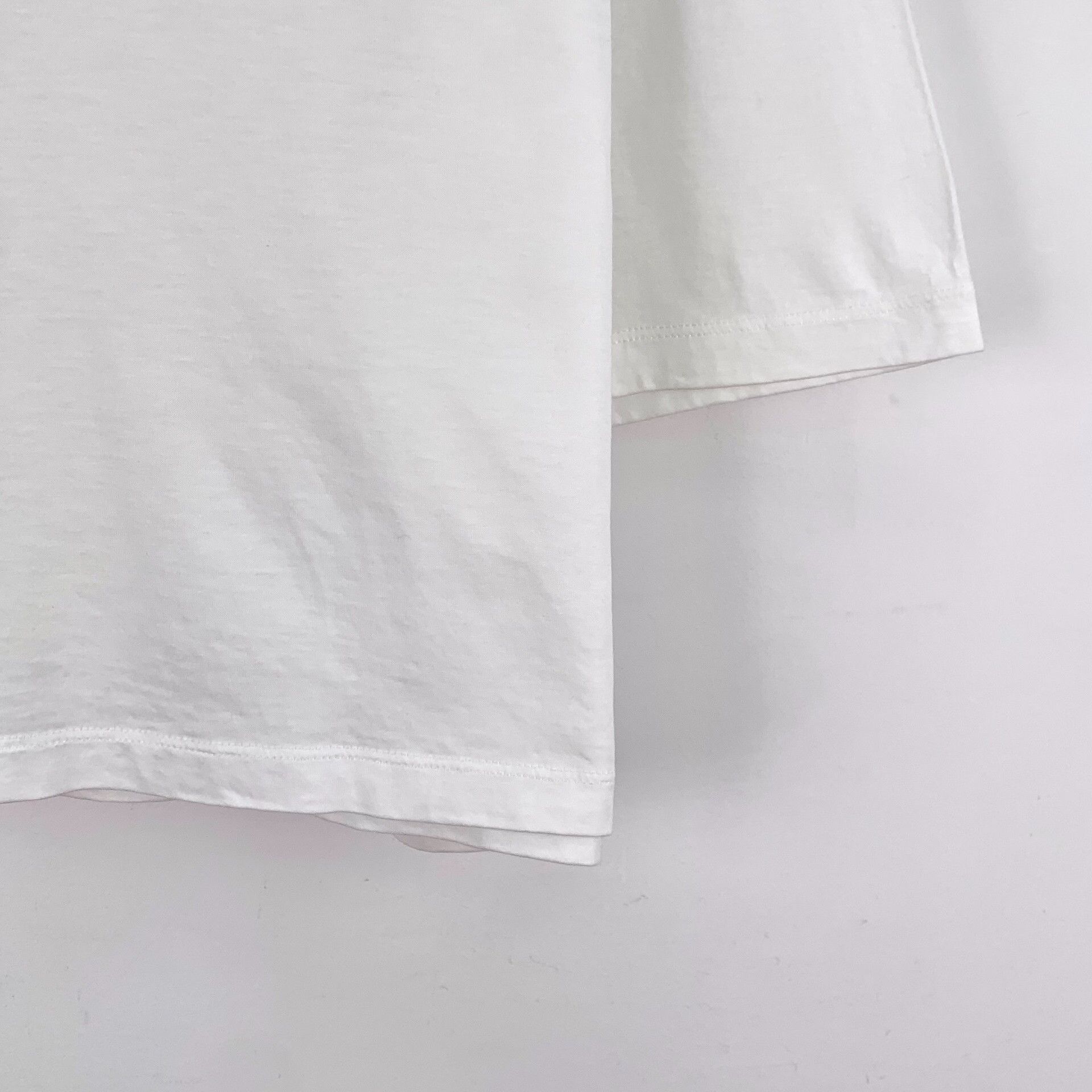 Miu Miu Miu Miu Retro White T-Shirt S Women Size S / US 4 / IT 40 - 5 Thumbnail