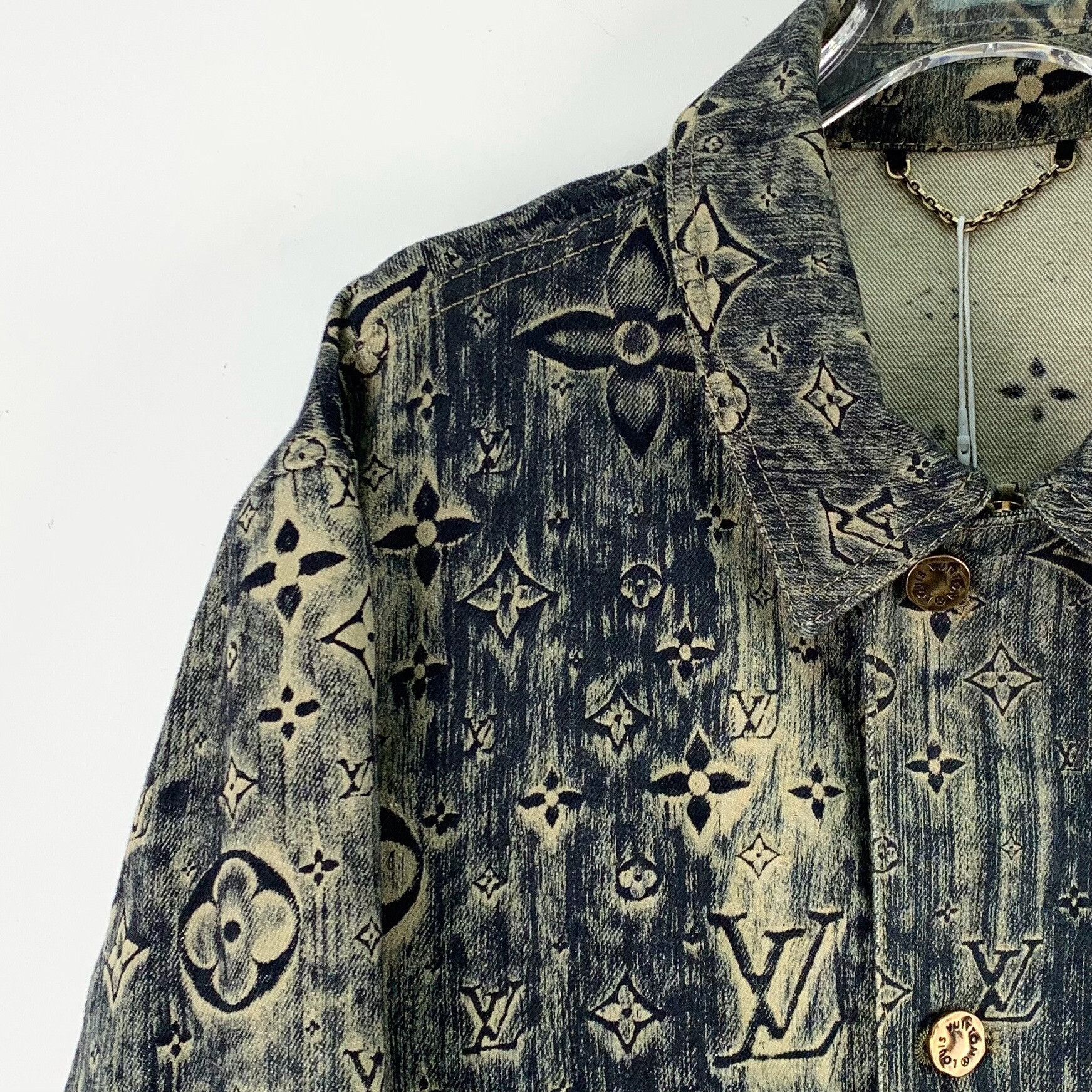 Louis Vuitton Louis Vuitton Multi Long Sleeve Shirt M Men Size US M / EU 48-50 / 2 - 3 Thumbnail