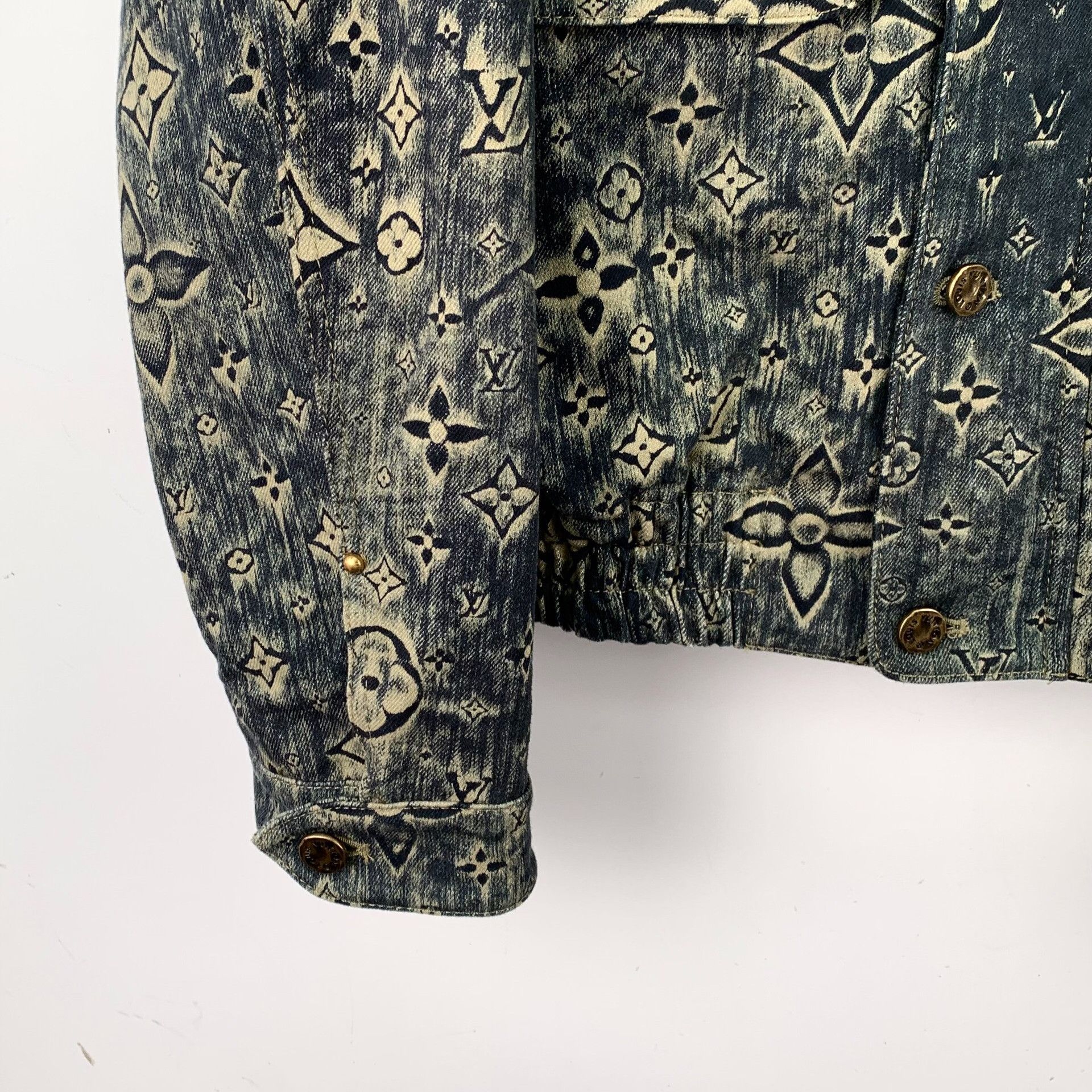 Louis Vuitton Louis Vuitton Multi Long Sleeve Shirt M Men Size US M / EU 48-50 / 2 - 4 Thumbnail