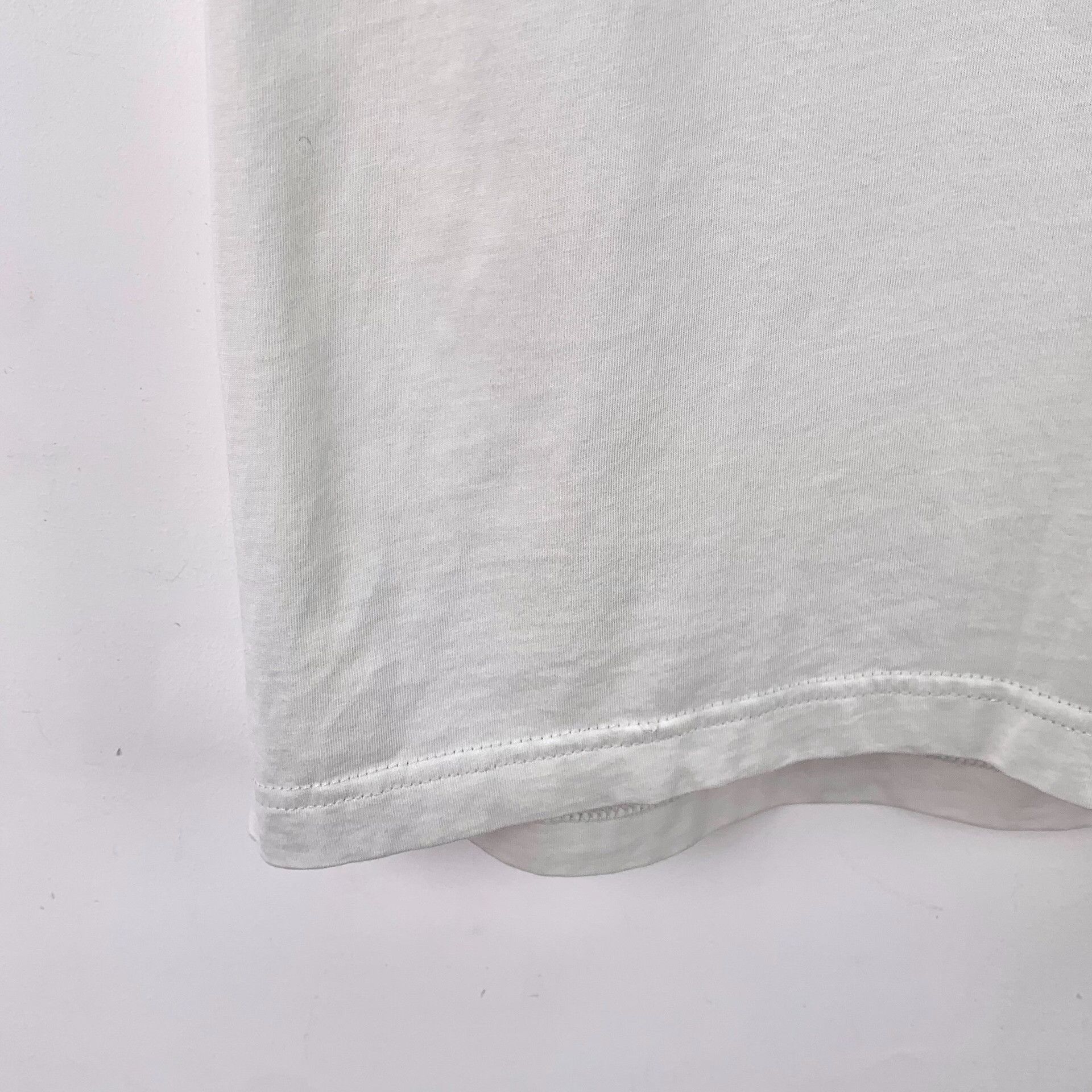Balenciaga Balenciaga White T-Shirt S Women Size S / US 4 / IT 40 - 5 Thumbnail
