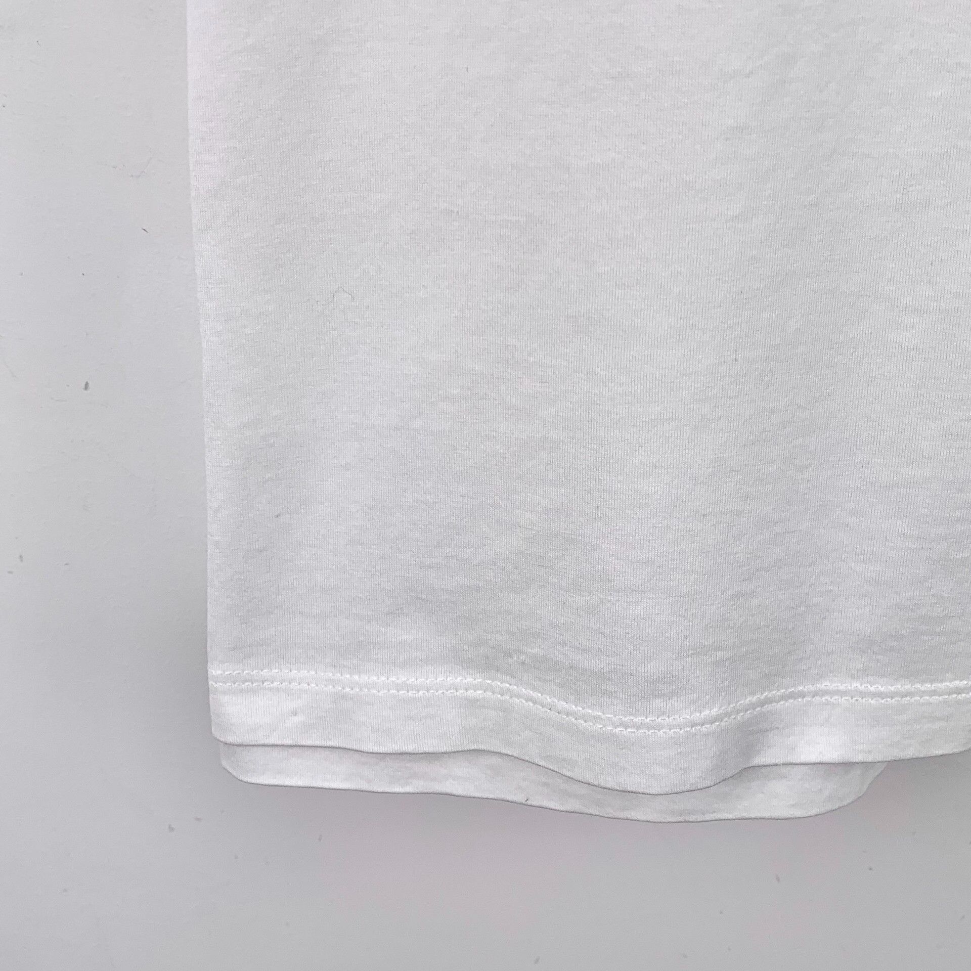 Prada Prada Retro Embroidered White T-Shirt XXXL Men Size US XXL / EU 58 / 5 - 4 Thumbnail